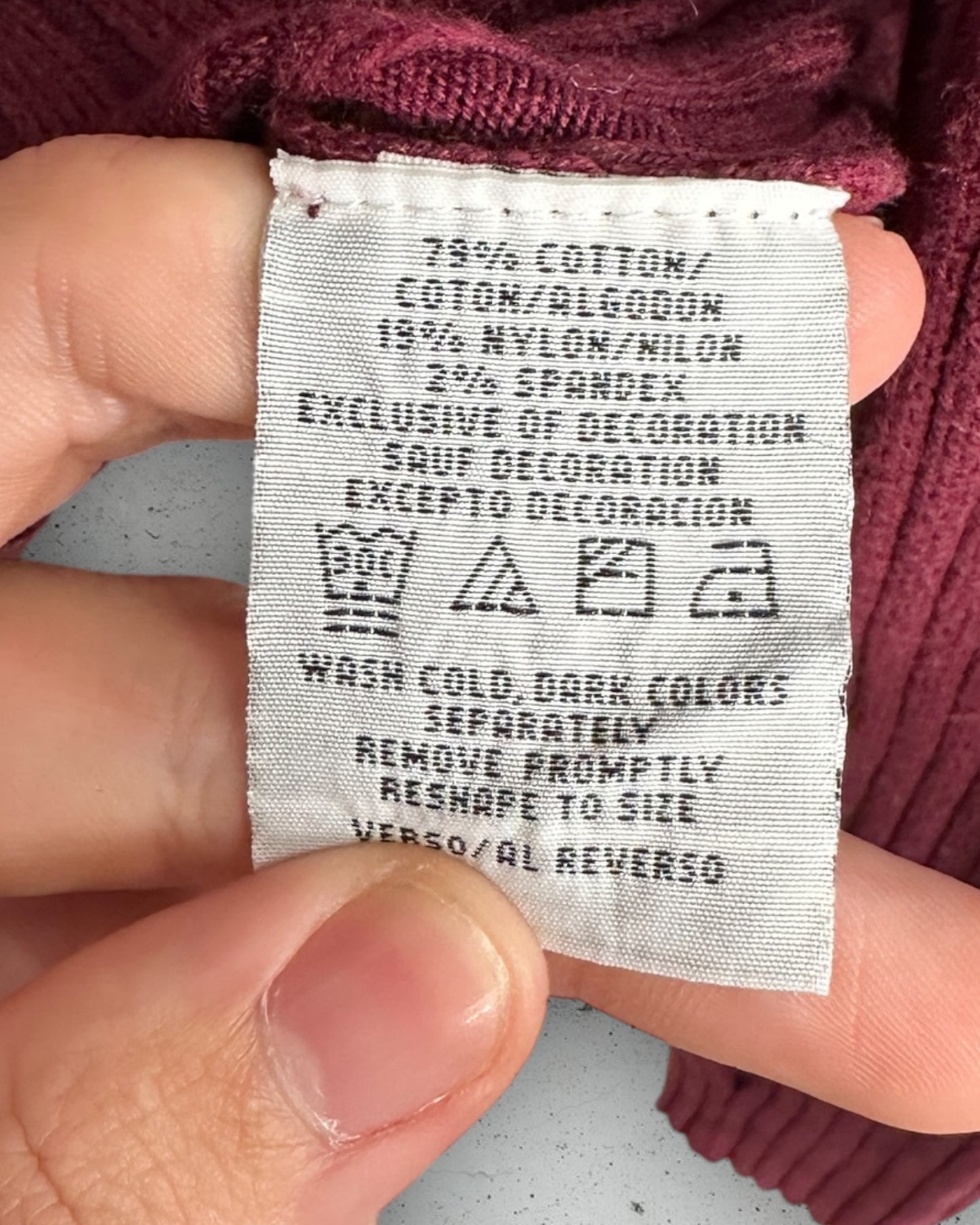 Pull Col V Tommy Hilfiger ( M / 38 / 10 )