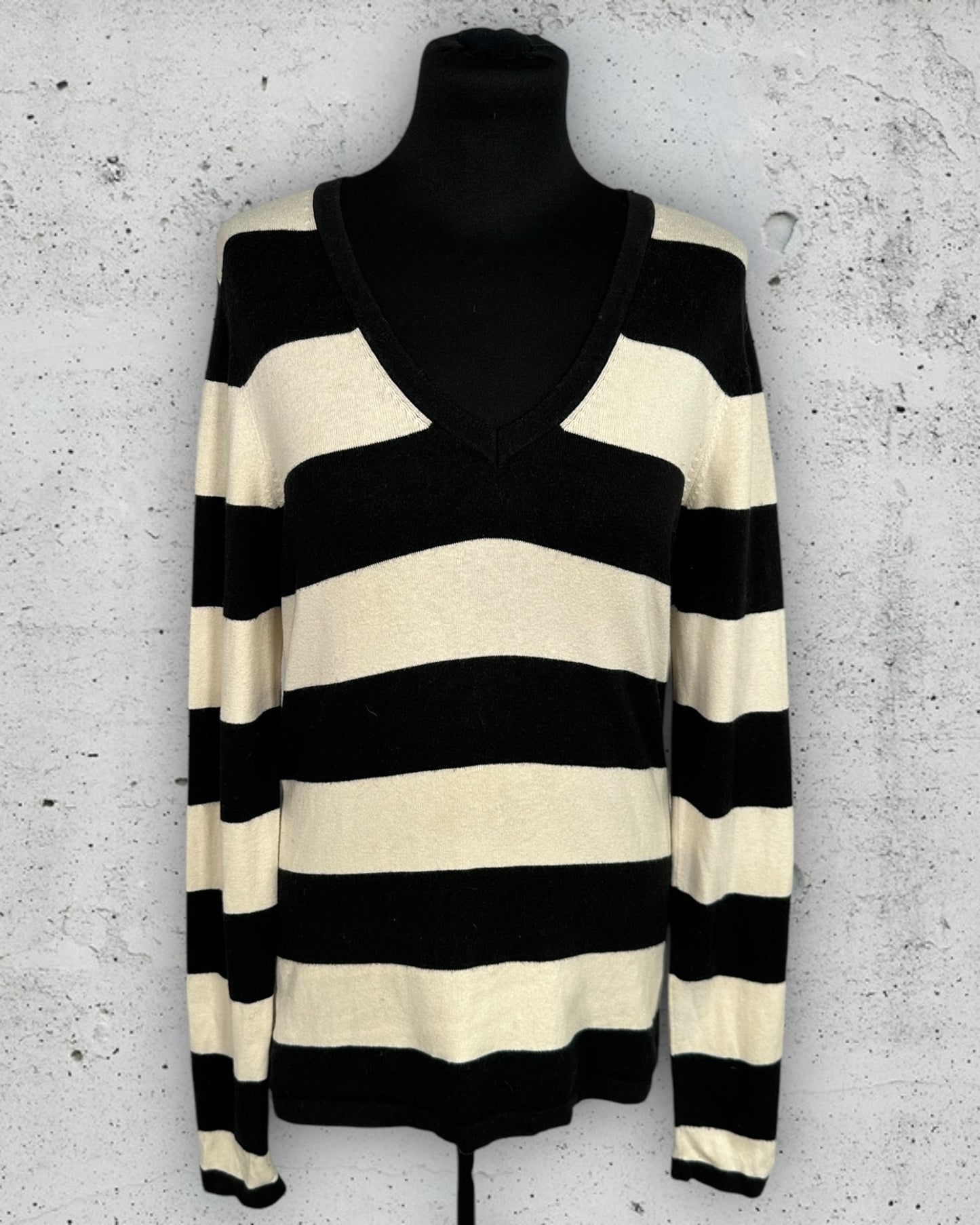 Pull Col V Tommy Hilfiger ( M / 38 / 10 )