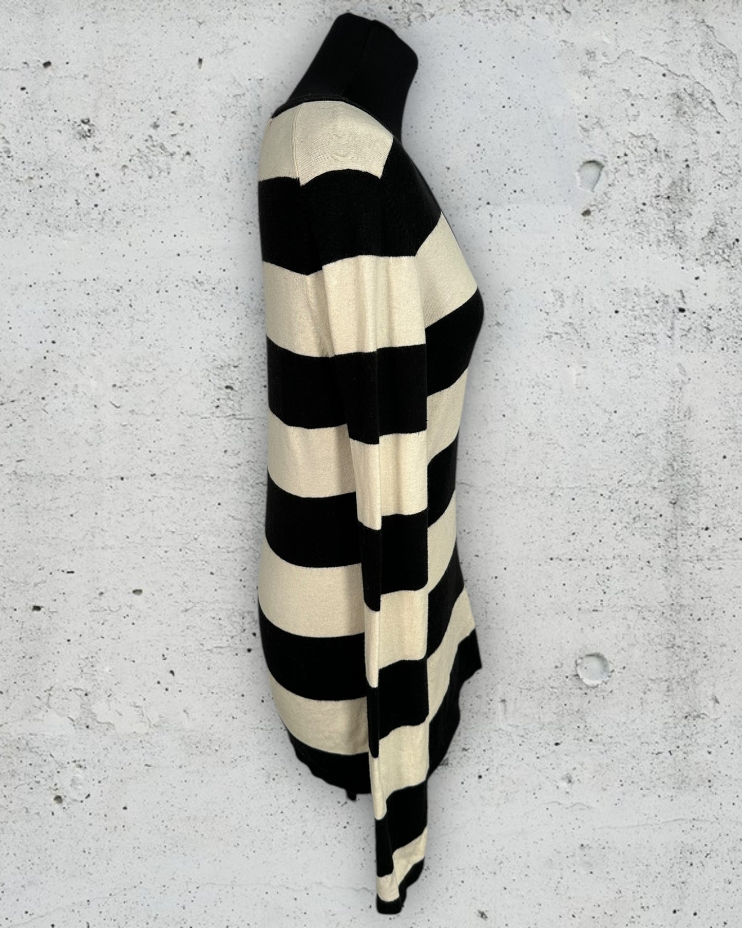 Pull Col V Tommy Hilfiger ( M / 38 / 10 )