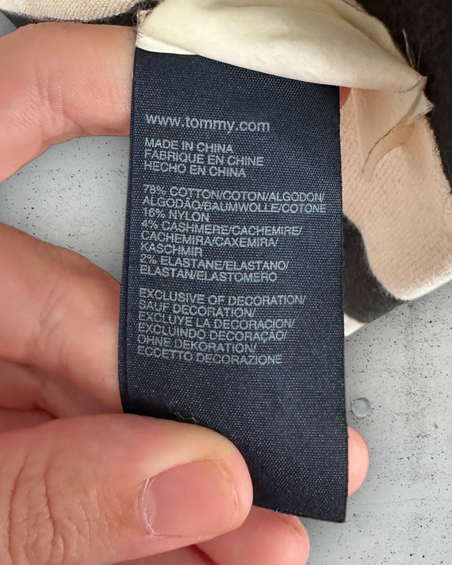 Pull Col V Tommy Hilfiger ( M / 38 / 10 )