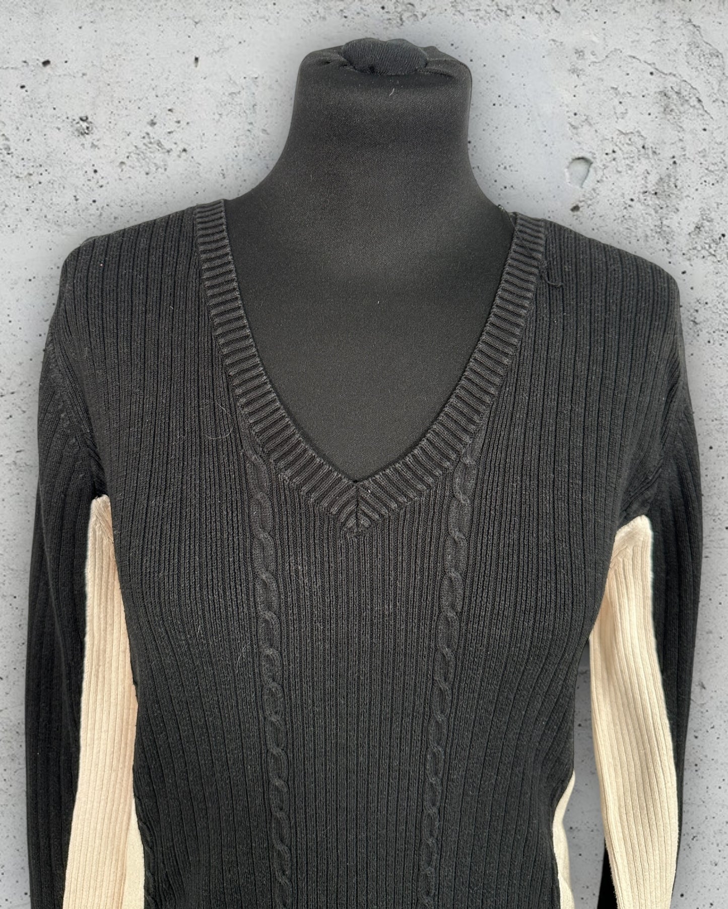 Pull Col V Tommy Hilfiger ( L / 40 / 12 )