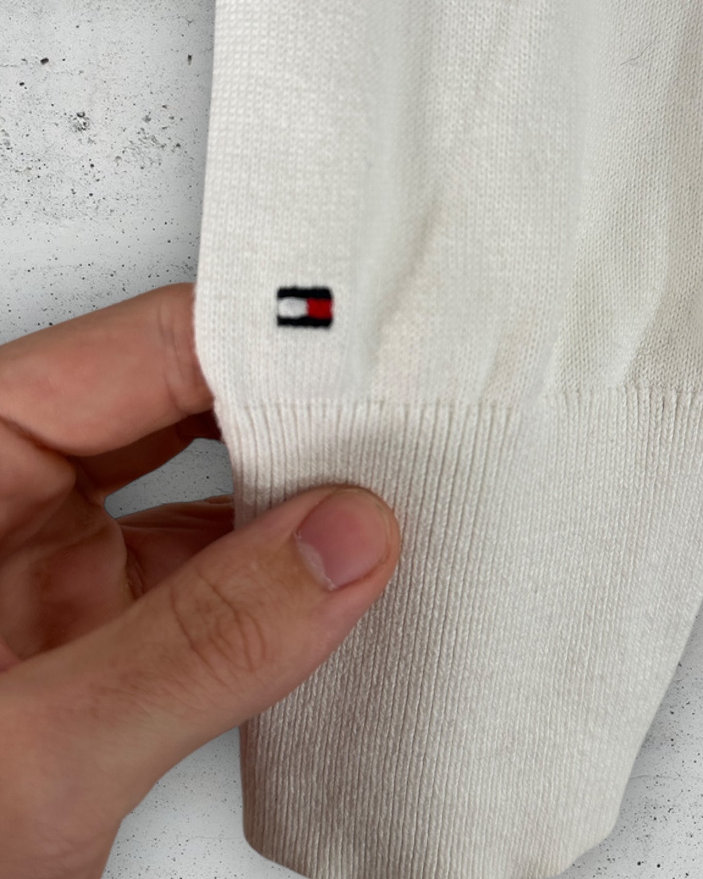 Pull Col V Tommy Hilfiger ( L / 40 / 12 )