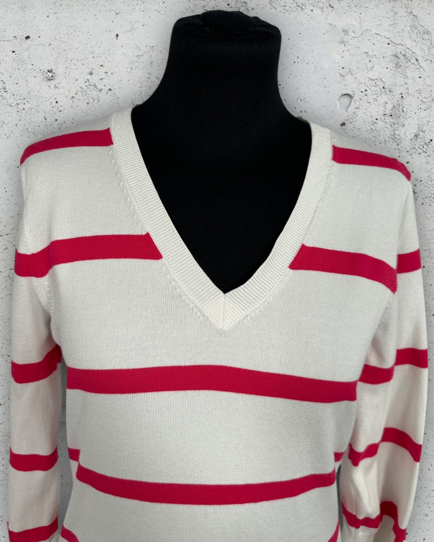 Pull Col V Tommy Hilfiger ( M / 38 / 10 )