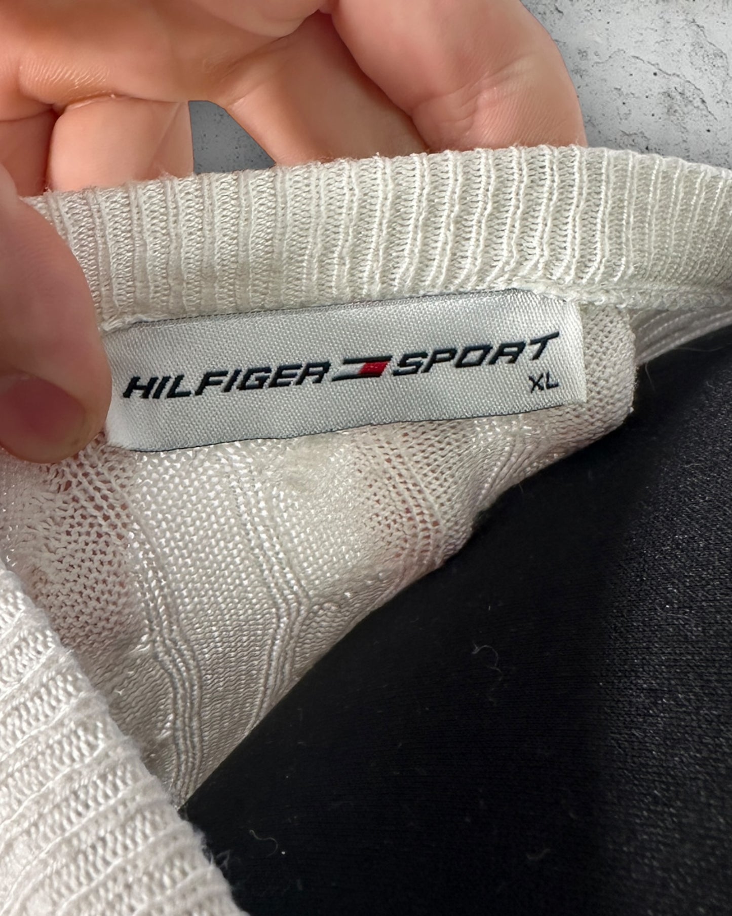 Pull Torsadé Col V Tommy Hilfiger ( XL / 42 / 14 )