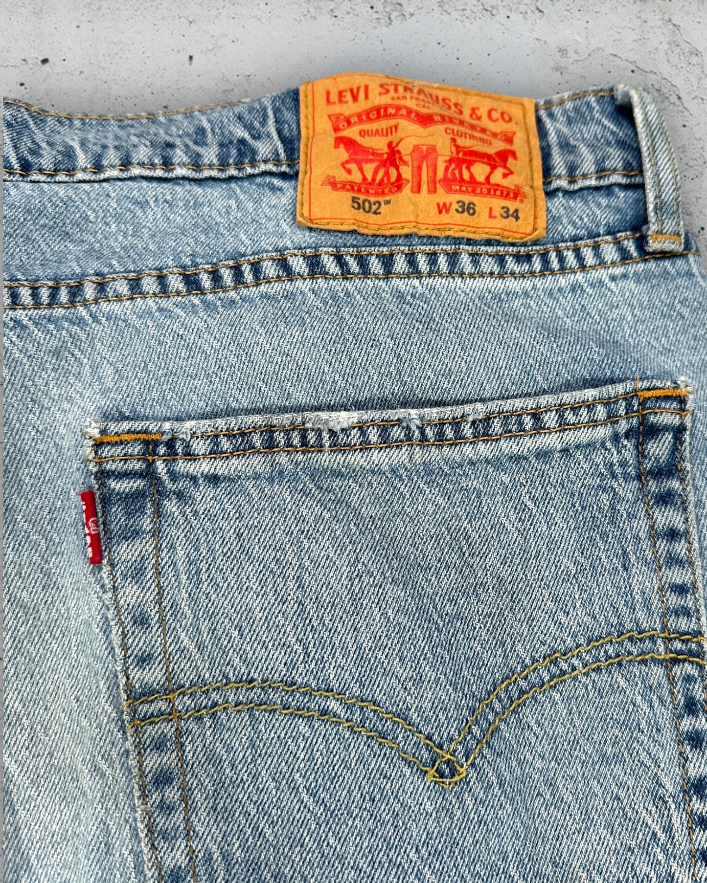 Jean Levi's 502 W36 L34 ( L / US 36 / FR 44-46 )