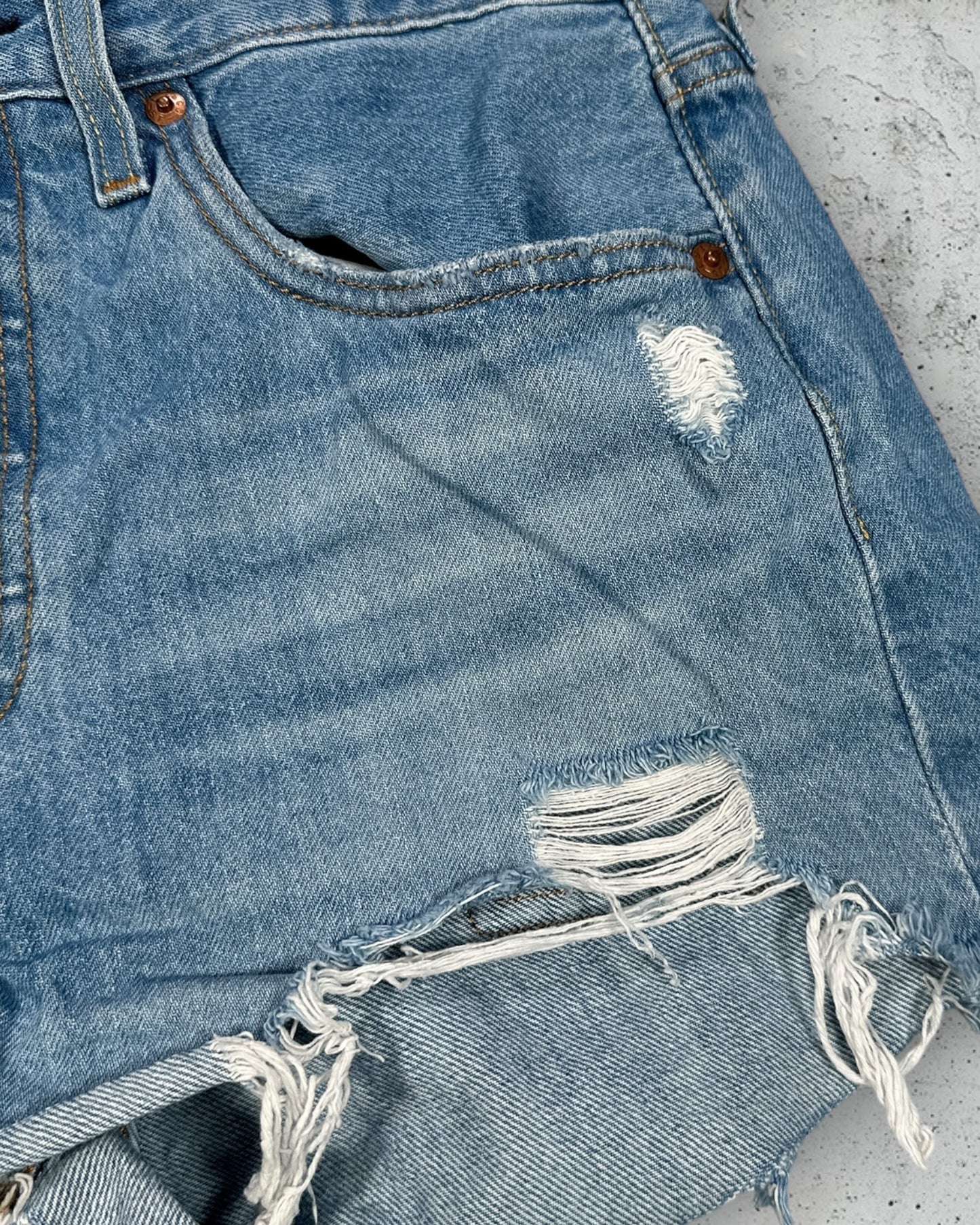 Short Levi's 501 W27 ( S / US 27 / FR 36 )