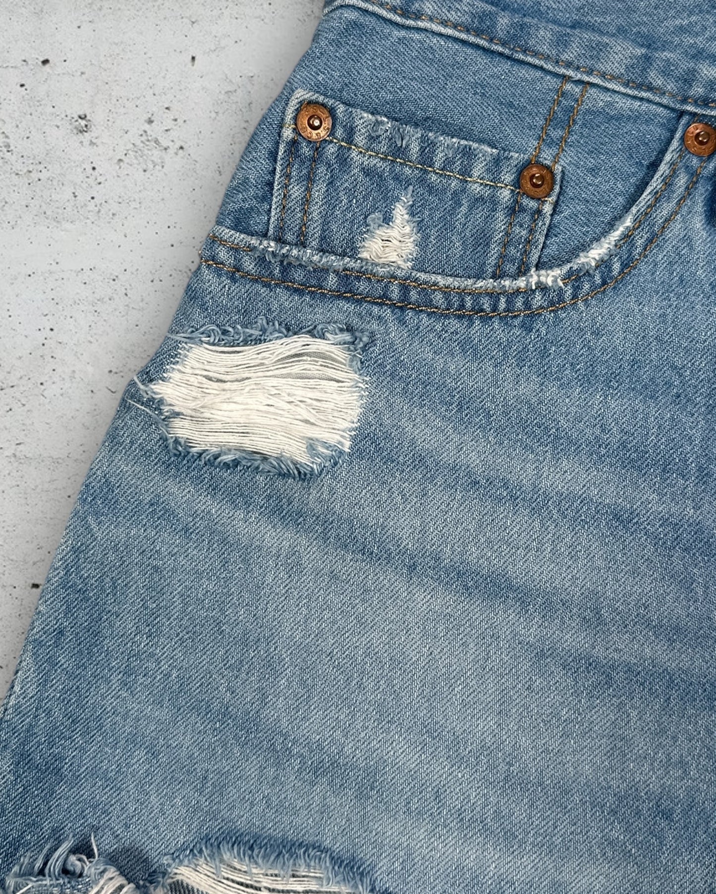 Short Levi's 501 W27 ( S / US 27 / FR 36 )