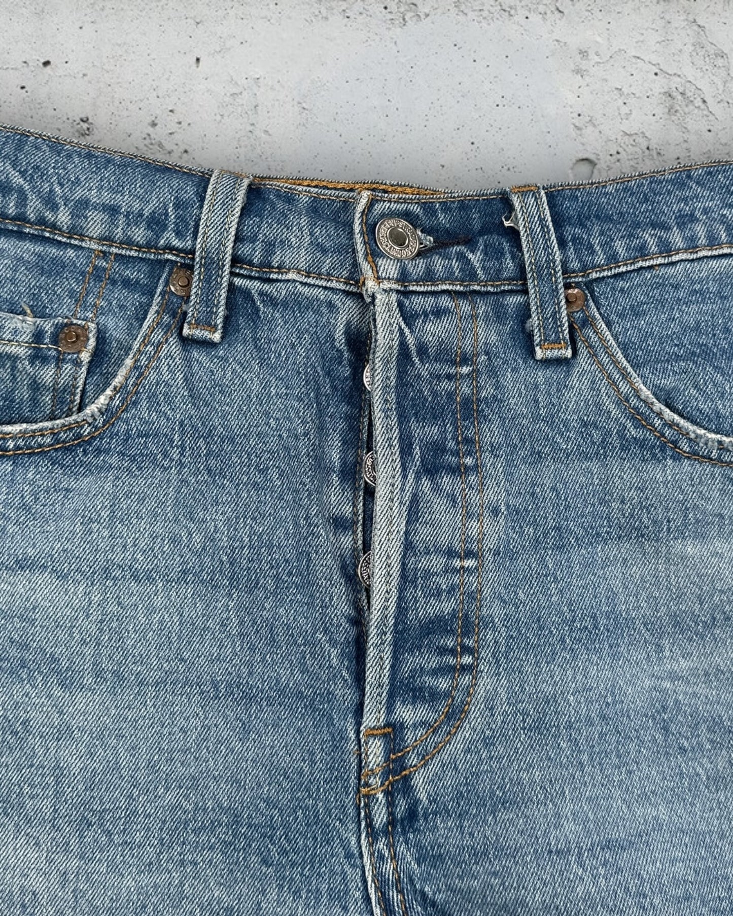 Short Levi's 501 W27 ( S / US 27 / FR 36 )
