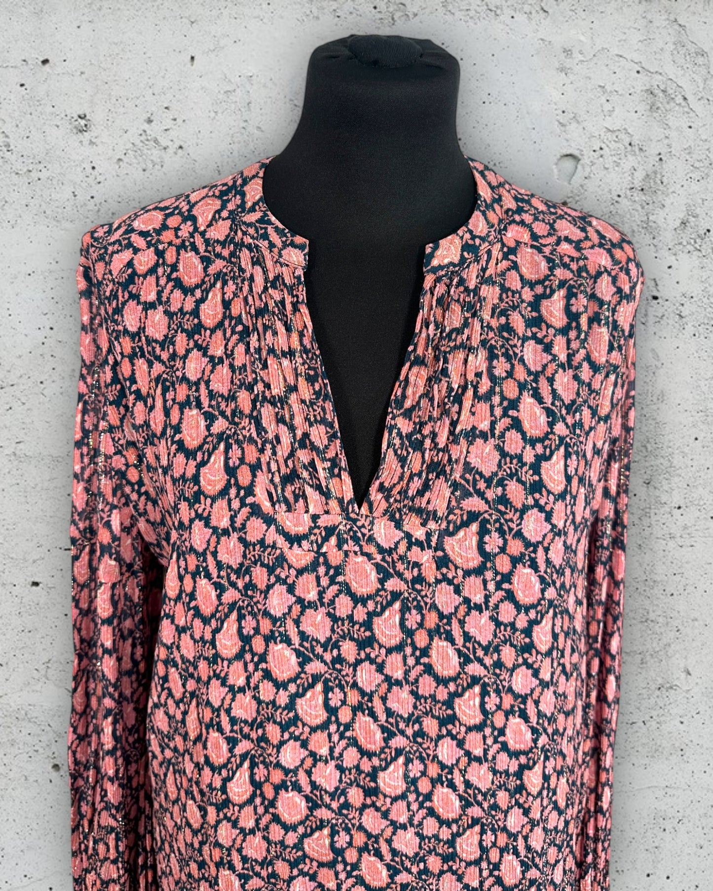 Robe Caroll ( M / 38 / 10 )