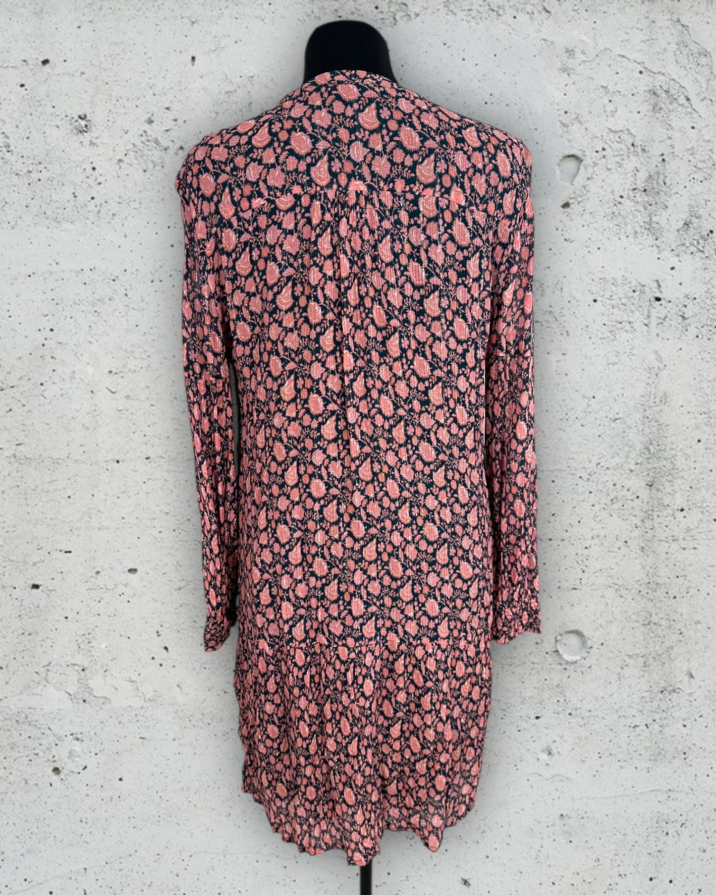 Robe Caroll ( M / 38 / 10 )