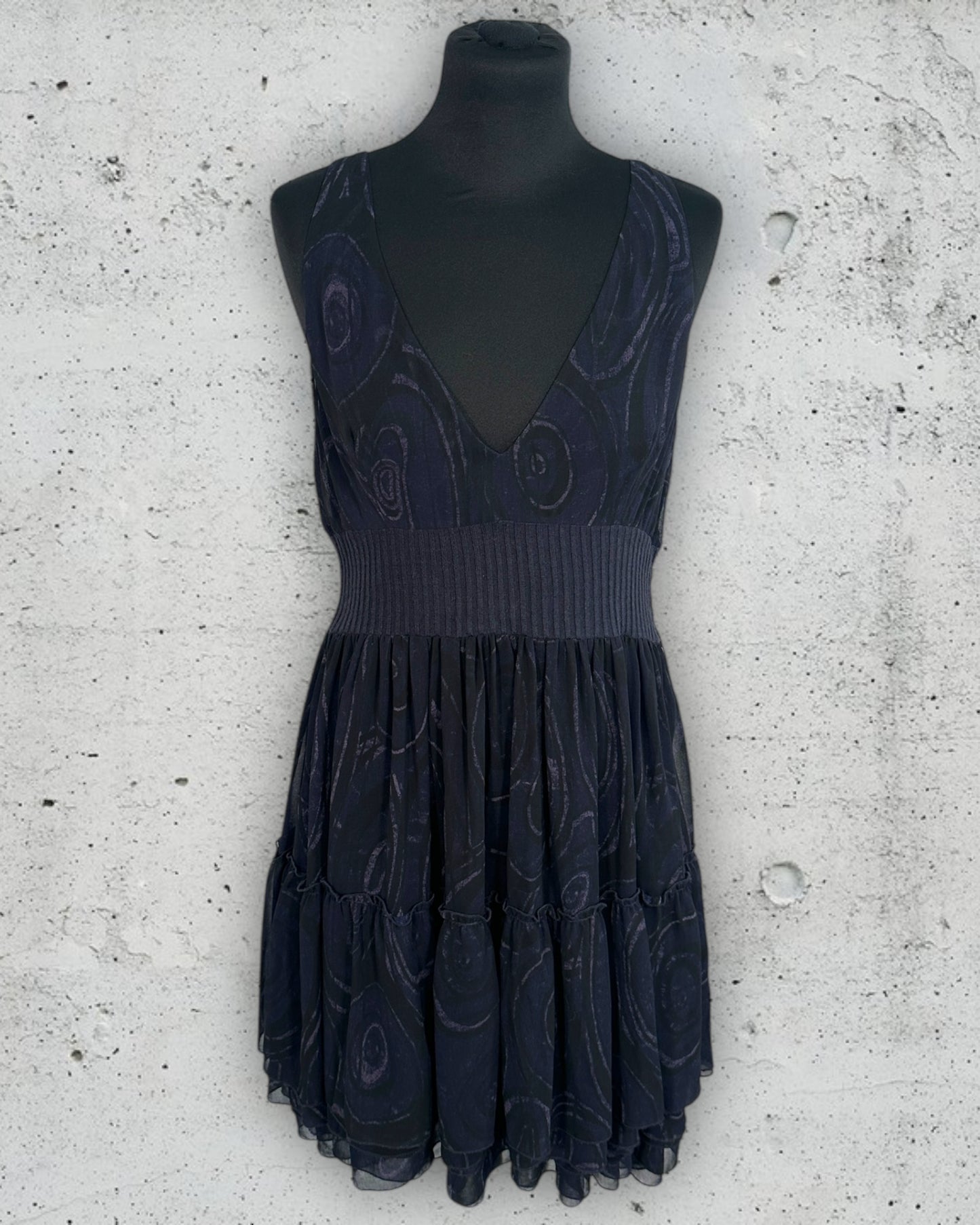 Robe Mais Il Est Où Le Soleil ? ( L / 40 / 12 )