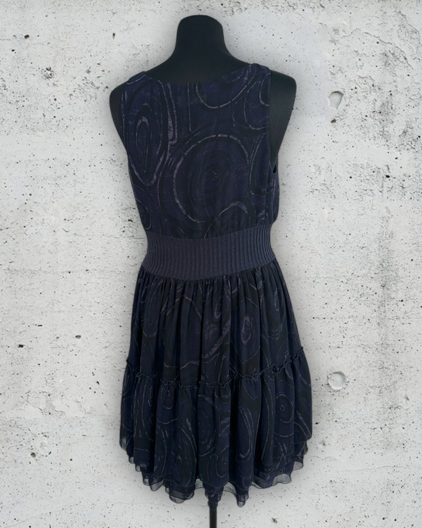 Robe Mais Il Est Où Le Soleil ? ( L / 40 / 12 )