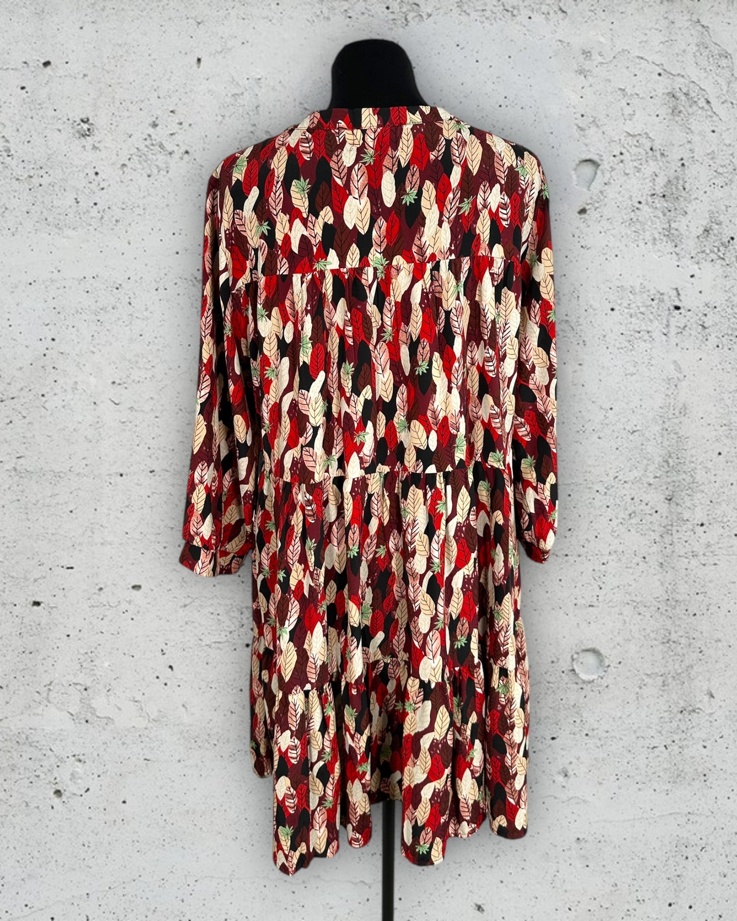 Robe Senes ( M / 38 / 10 )( L / 40 / 12 )