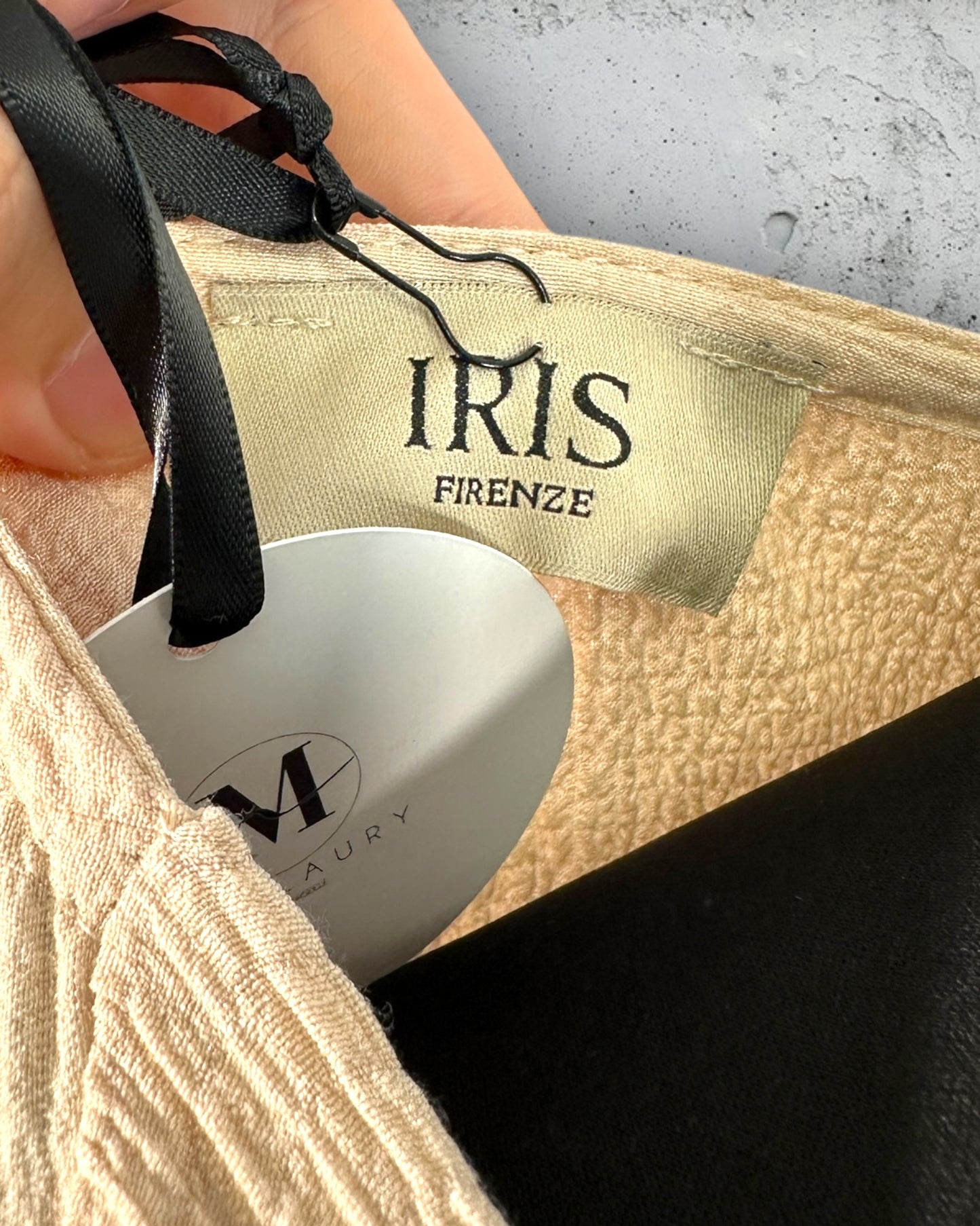 Robe Portefeuille Iris Firenze ( L / 40 / 12 )