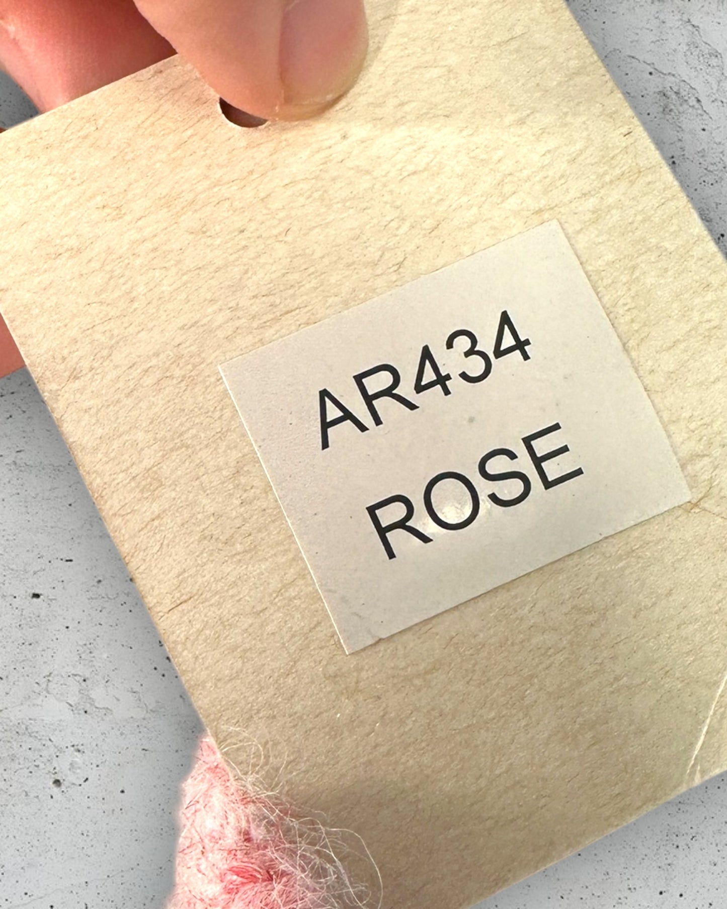 Pull In April 1986 ( Taille Unique )