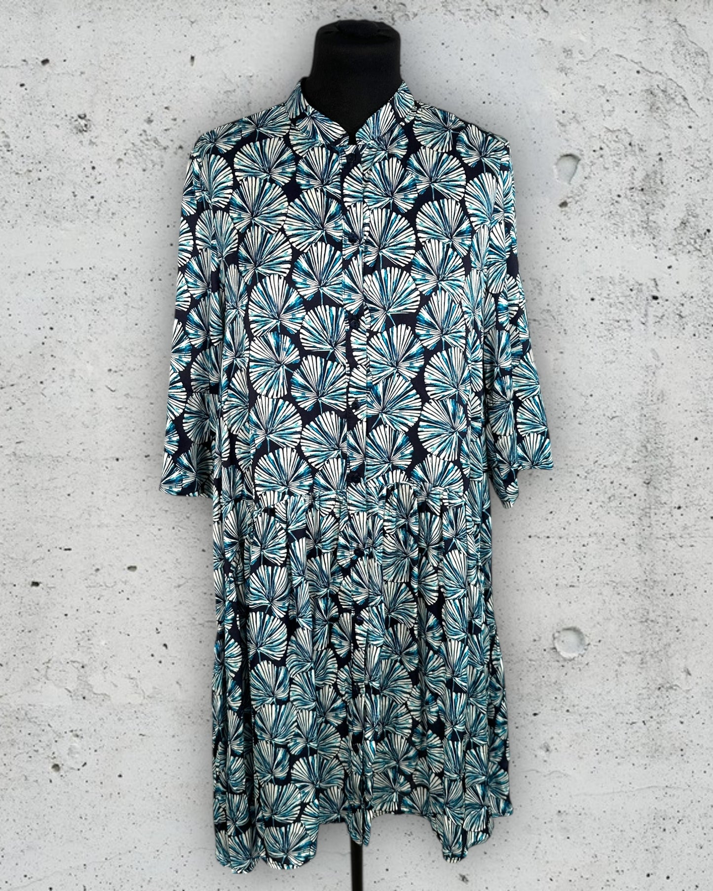 Robe Imperial ( M / 38 / 10 )