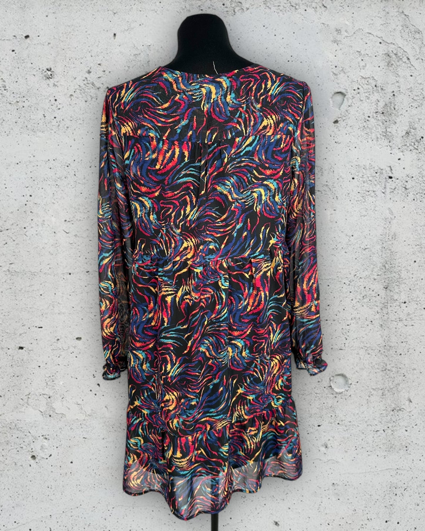 Robe Ikoone & Bianka ( M / 38 / 10 )