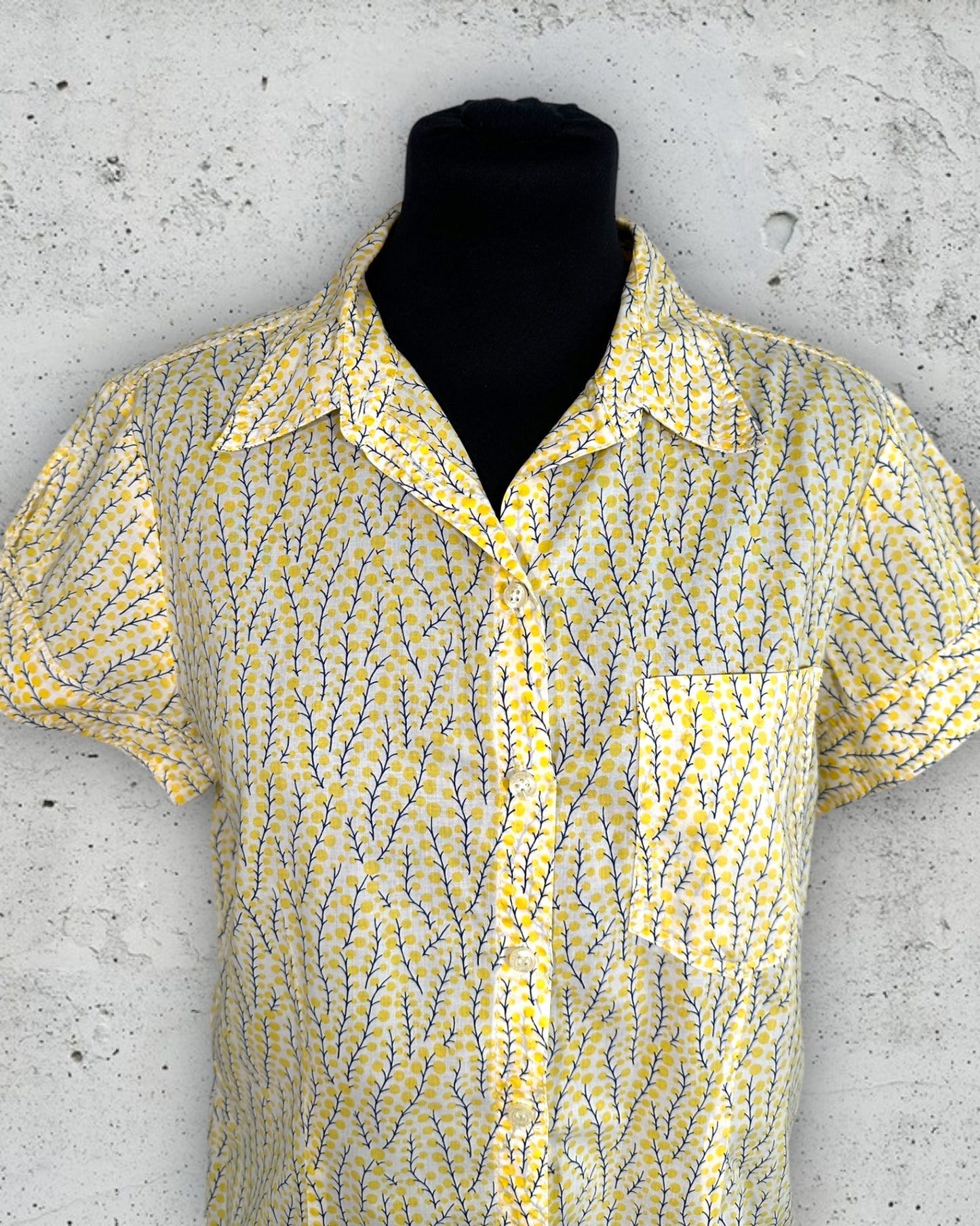 Chemisier Cacharel ( L / 40 / 12 )