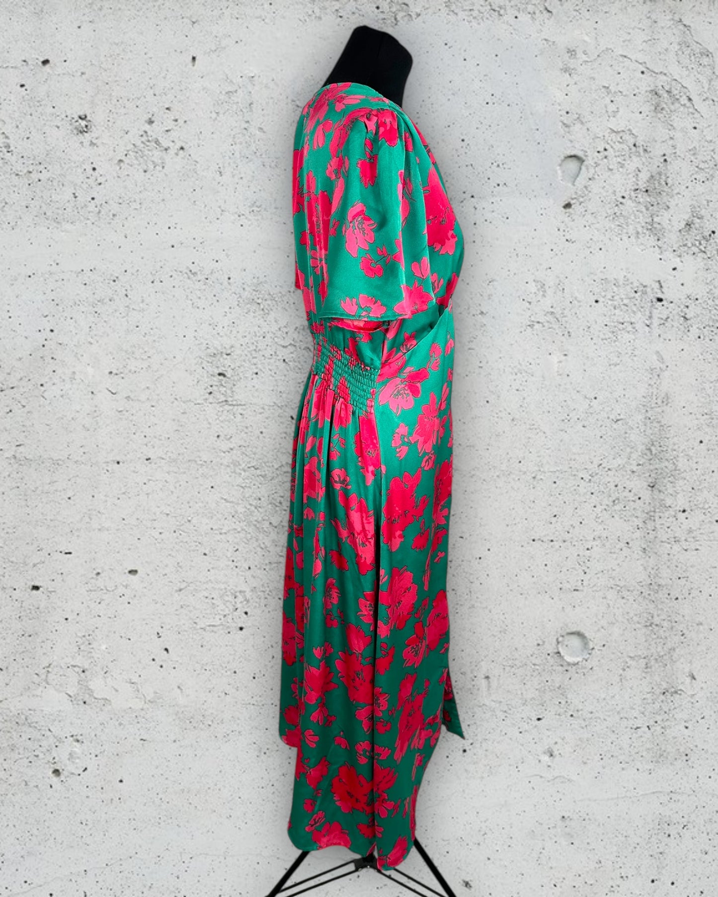 Robe Retro & Icone ( L / 40 / 12 )