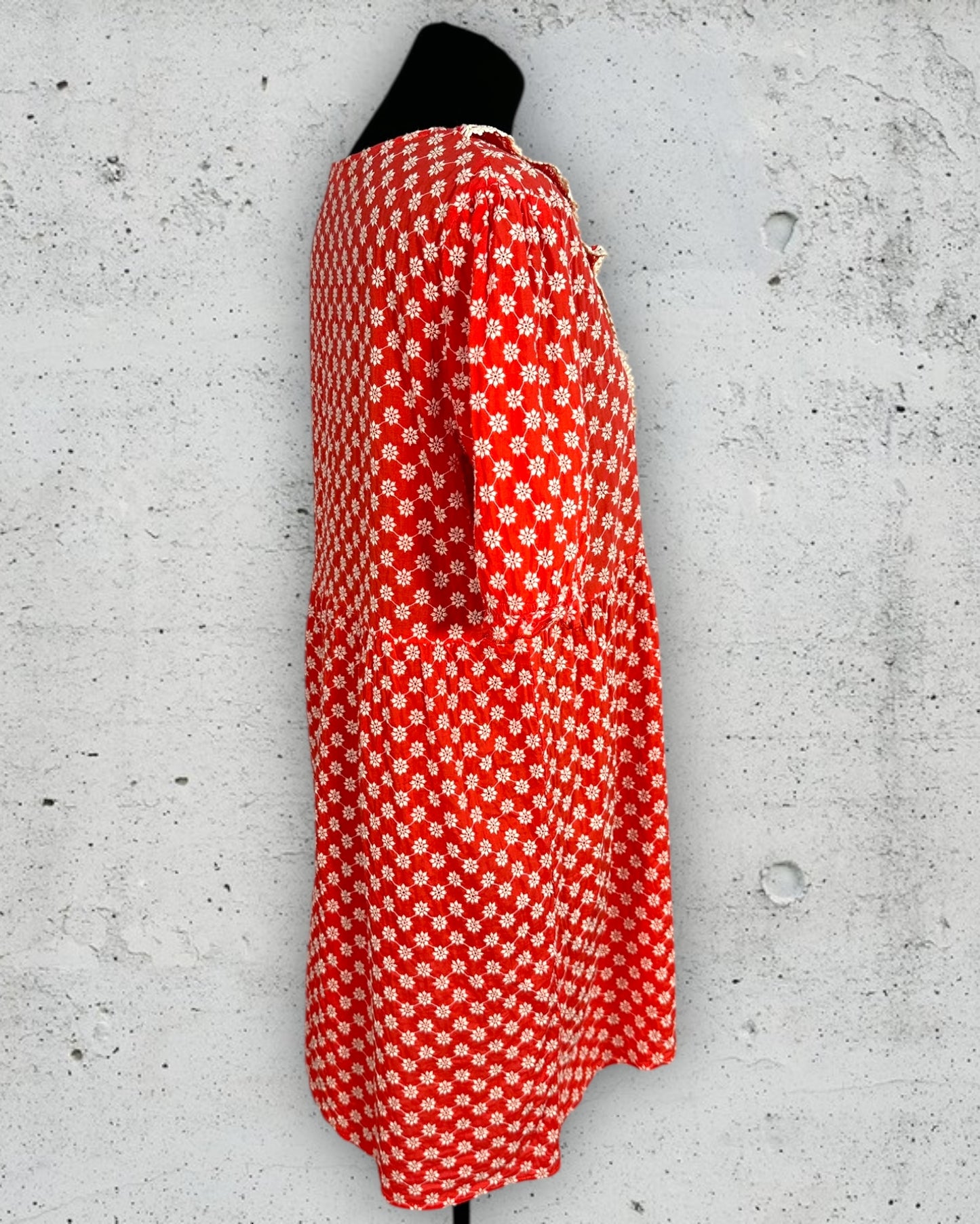 Robe Season ( M / 38 / 10 )