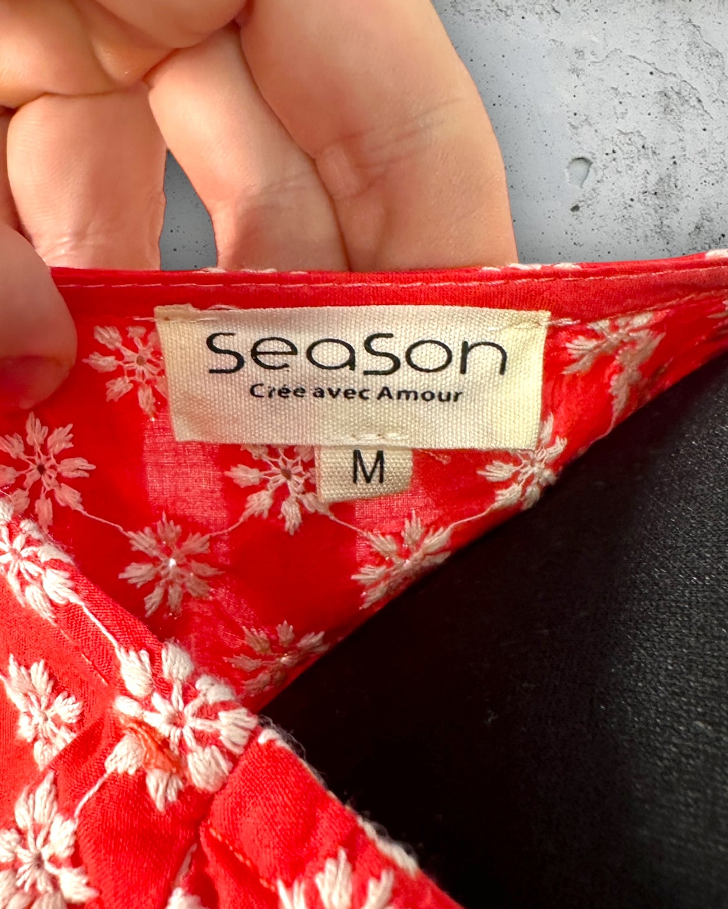 Robe Season ( M / 38 / 10 )