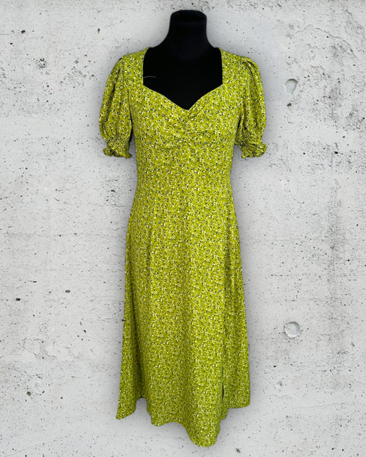 Robe Rihoas ( M / 38 / 10 )