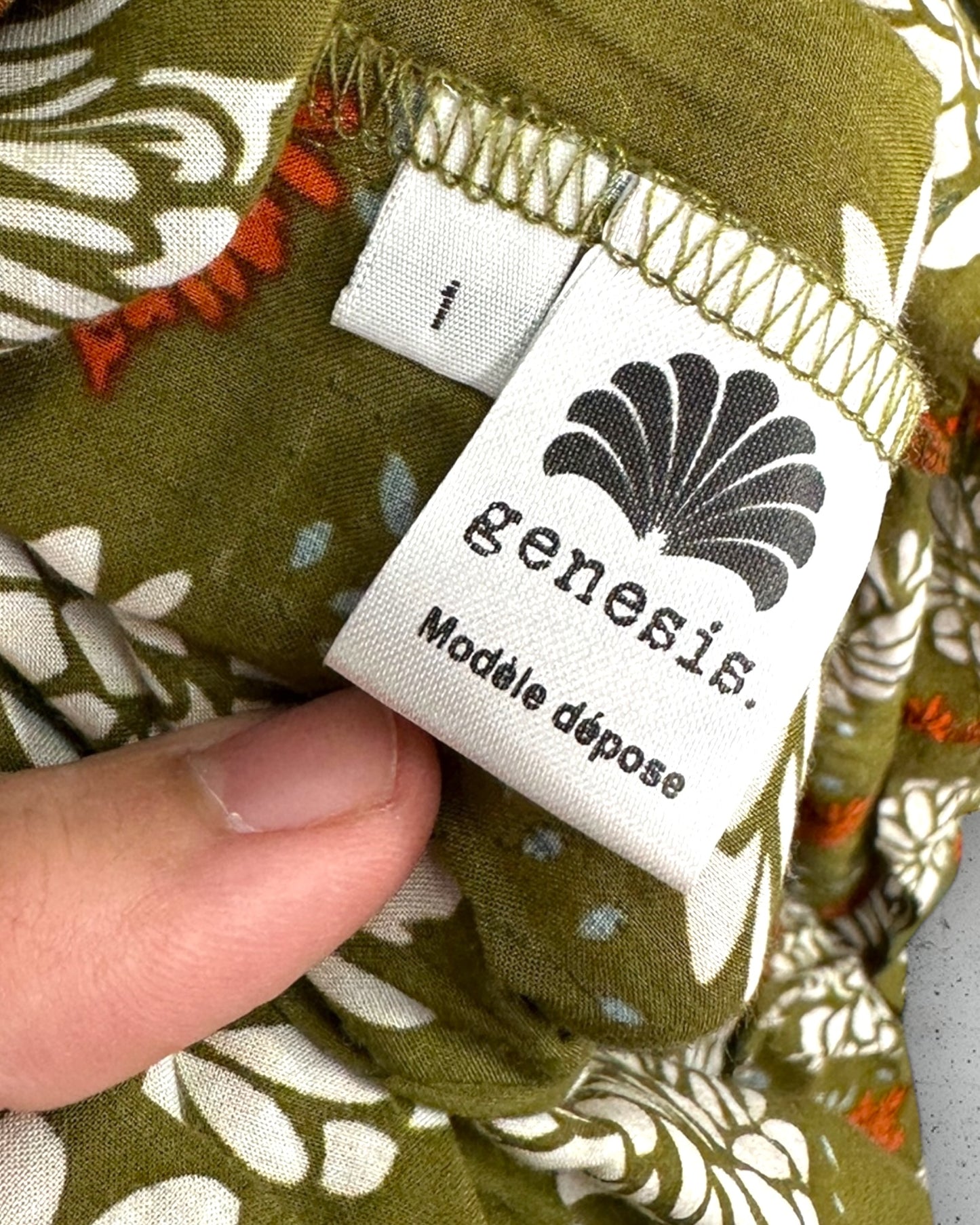 Robe Genesis ( S / 36 / 8 )