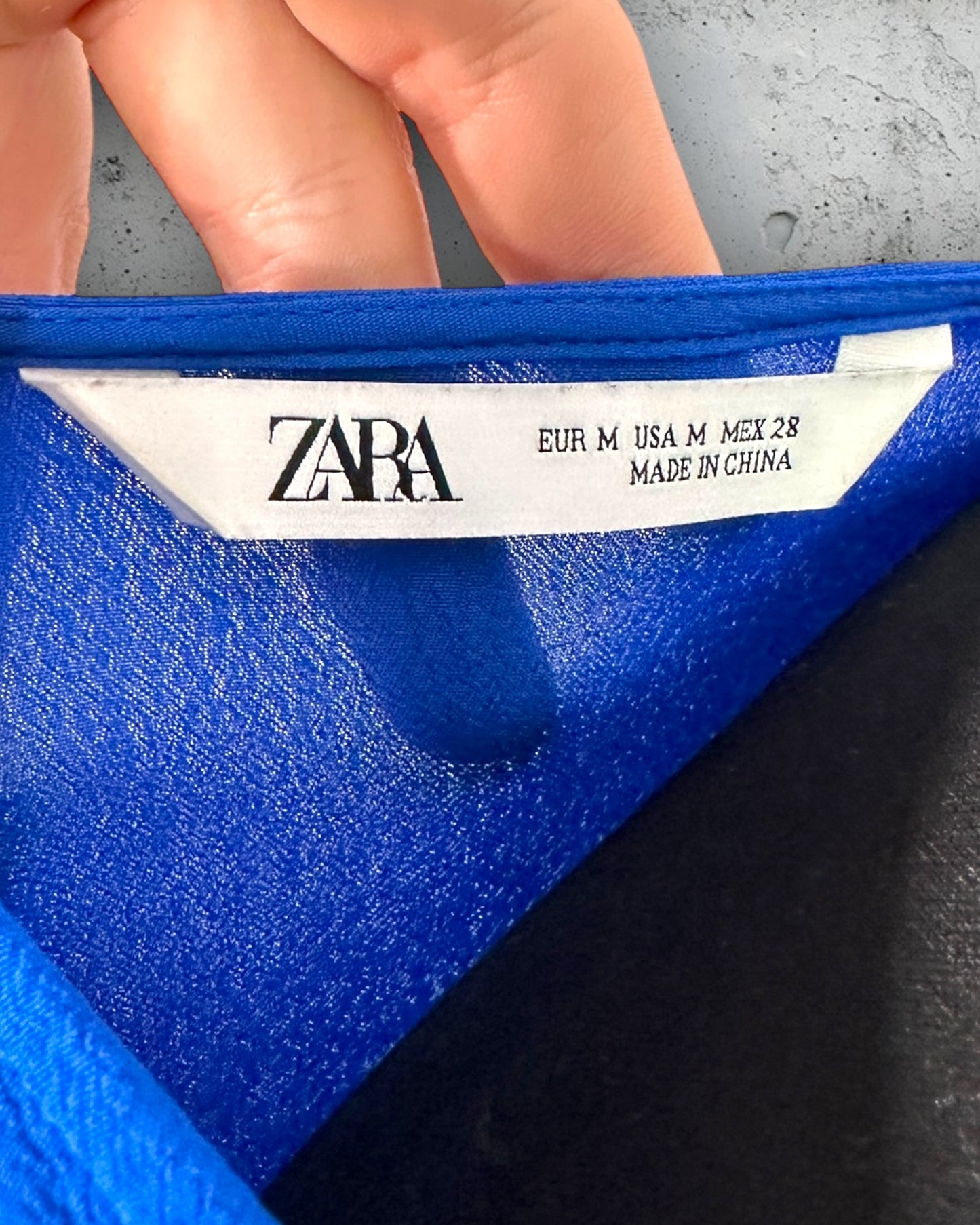 Robe Zara ( M / 38 / 10 )