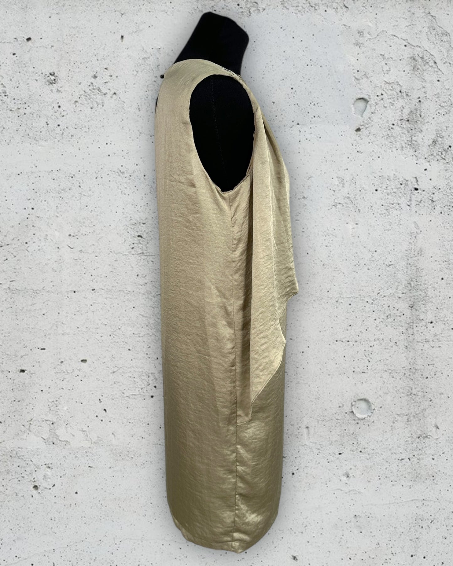 Robe Ikks ( M / 38 / 10 )