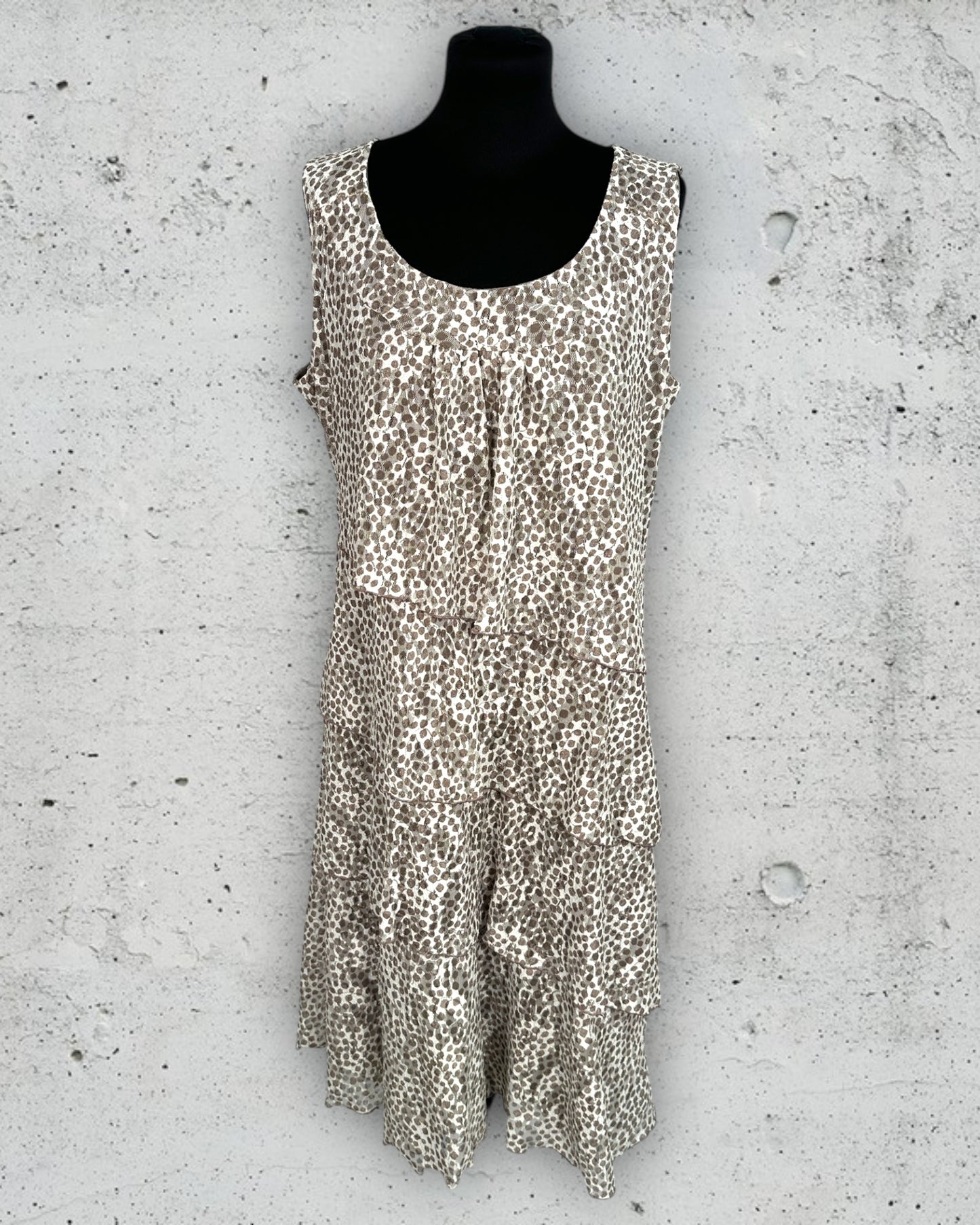 Robe Toscane ( 3XL / 46 / 18 )