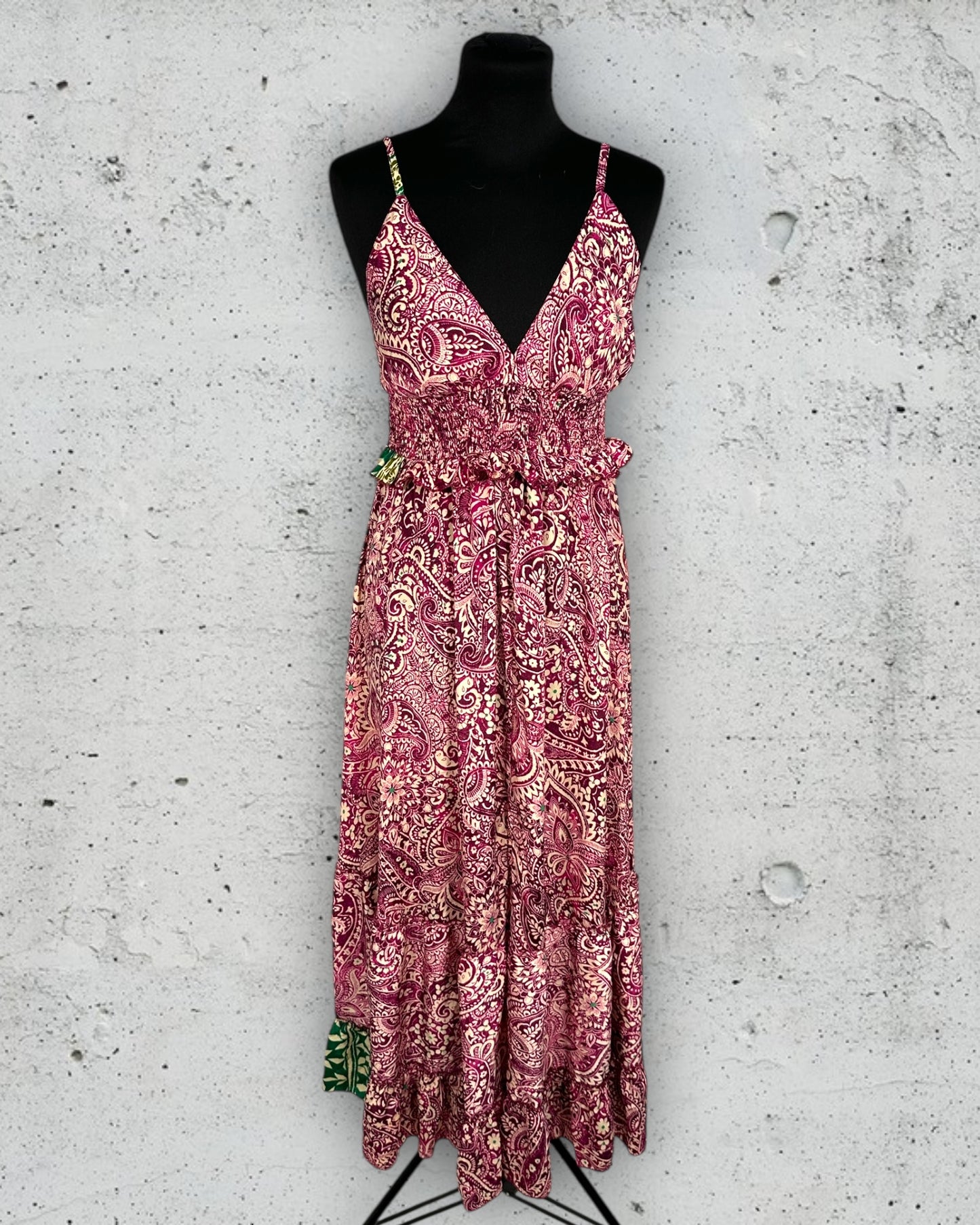 Robe Goa ( M / 38 / 10 )