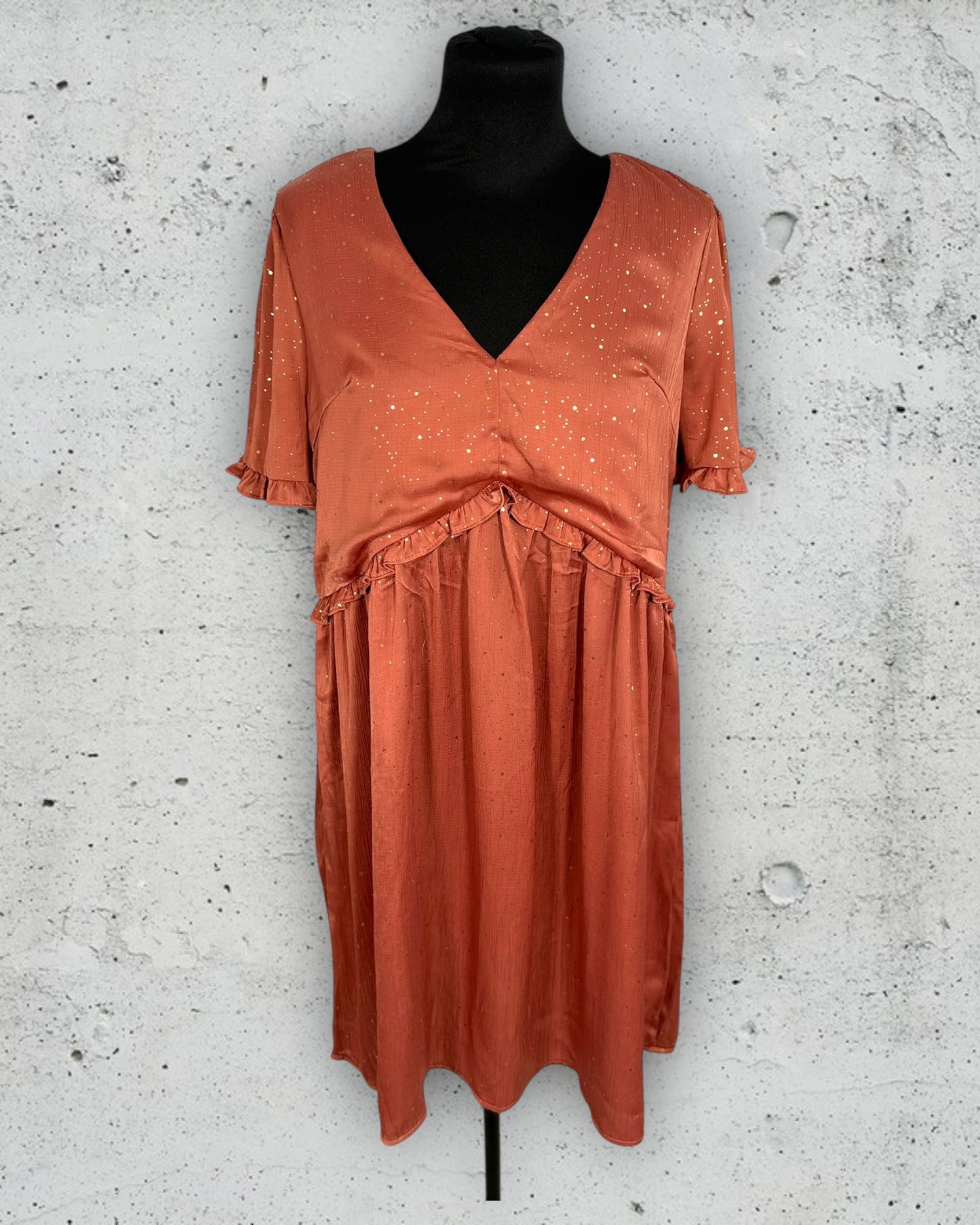 Robe Emma Ella ( S / 36 / 8 )( M / 38 / 10 )