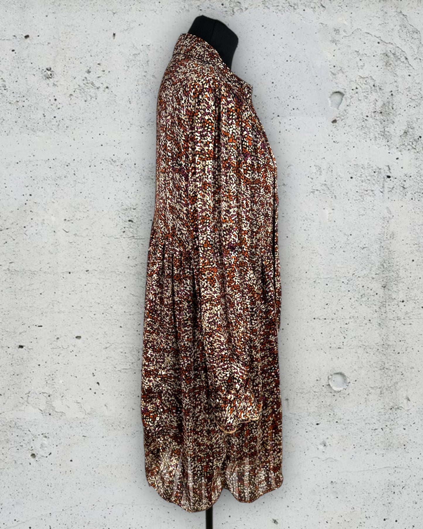 Robe Season ( M / 38 / 10 )