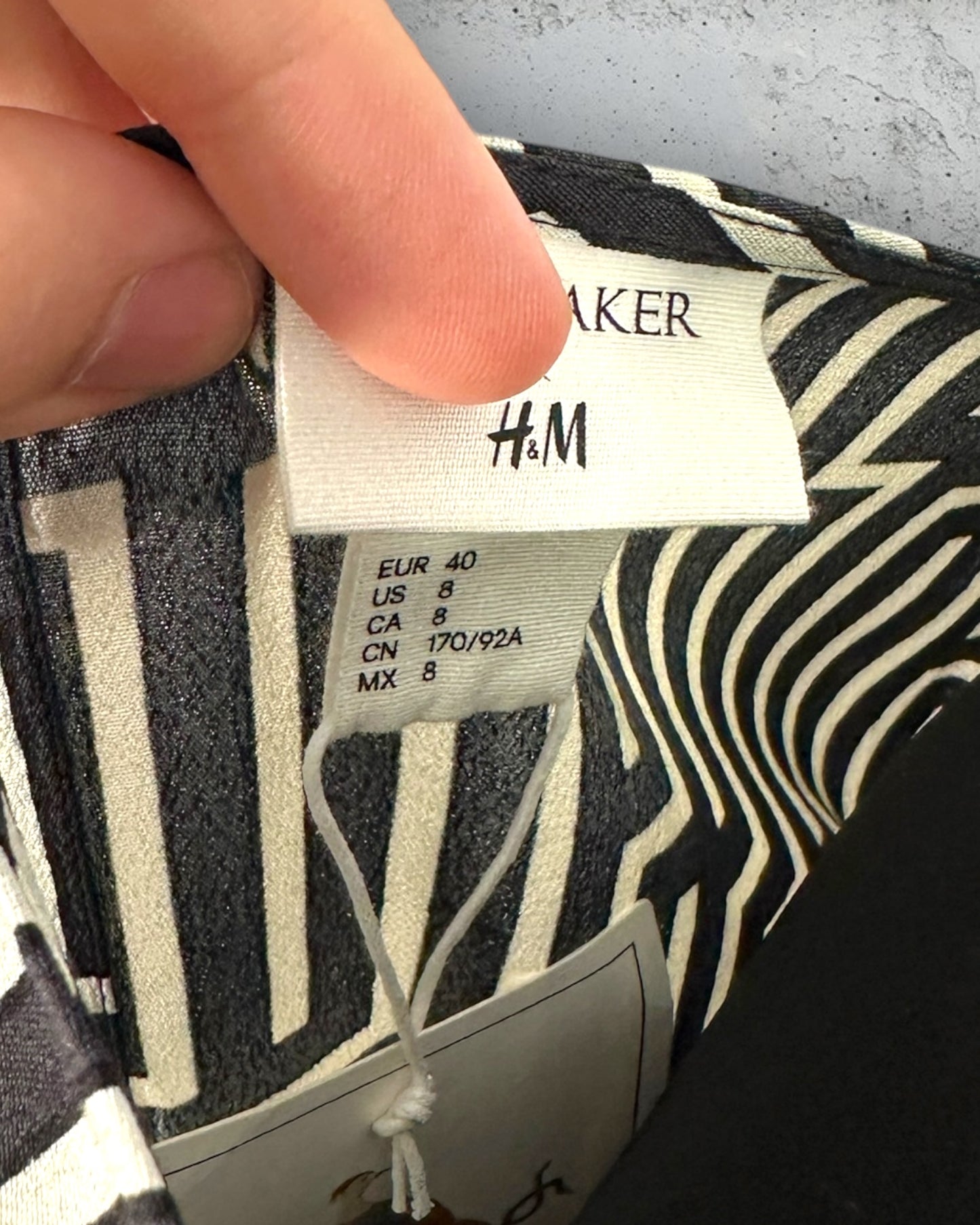 Robe H&M X GP & J Baker ( L / 40 / 12 )