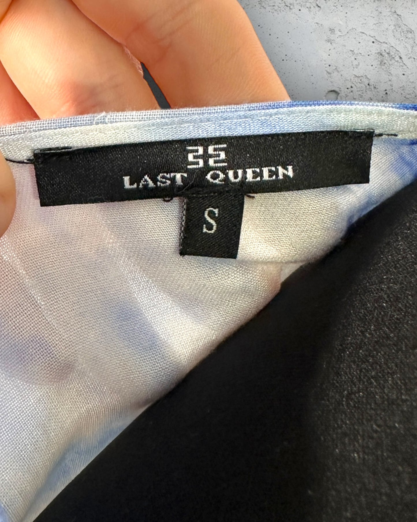 Robe Portefeuille Last Queen ( S / 36 / 8 )