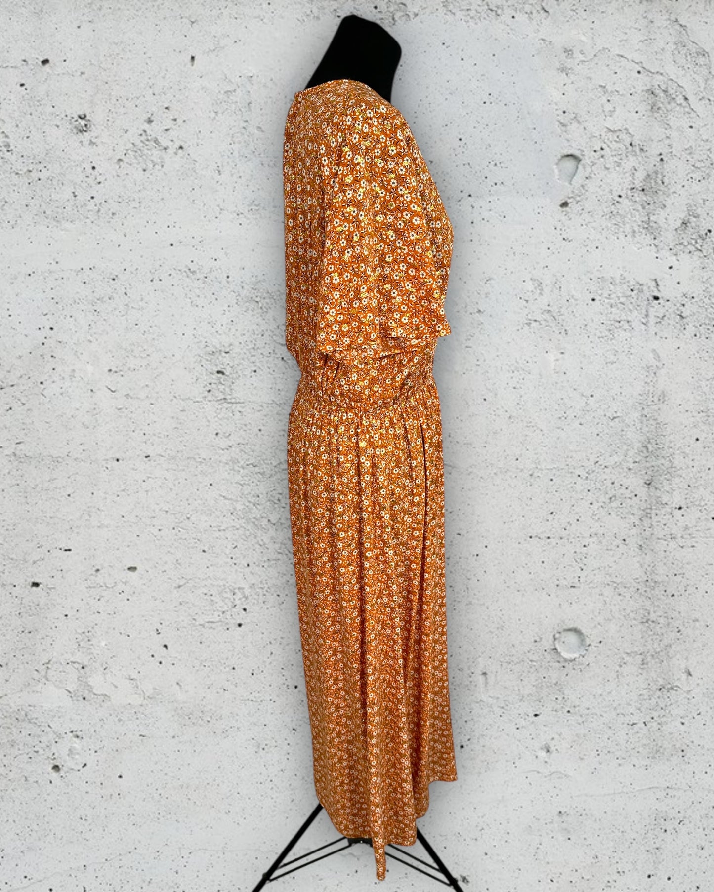 Robe Portefeuille Boutique Parisienne ( L / 40 / 12 )