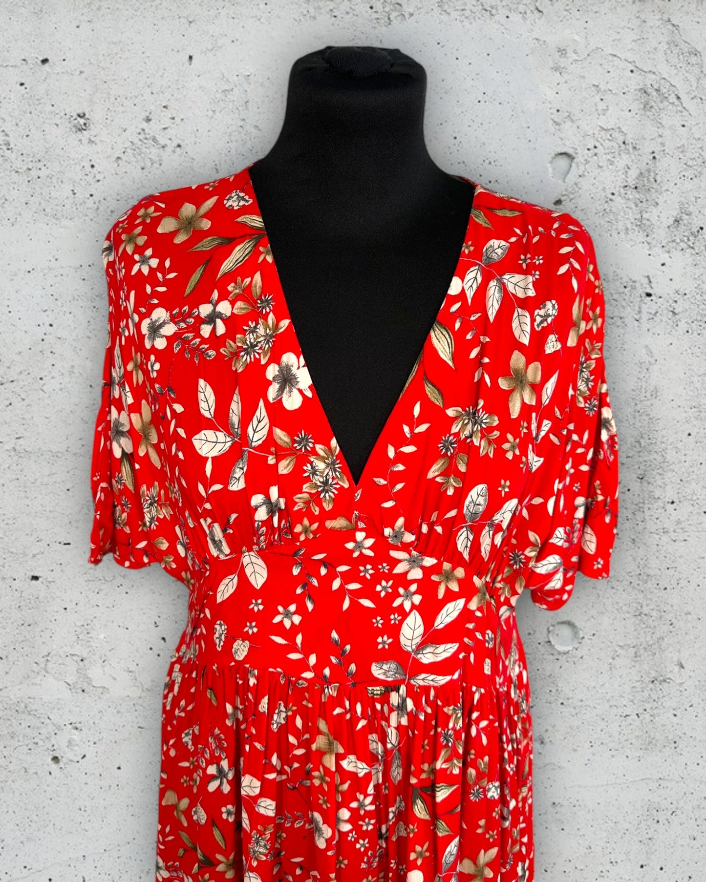 Robe Boutique Parisienne ( Taille Unique )