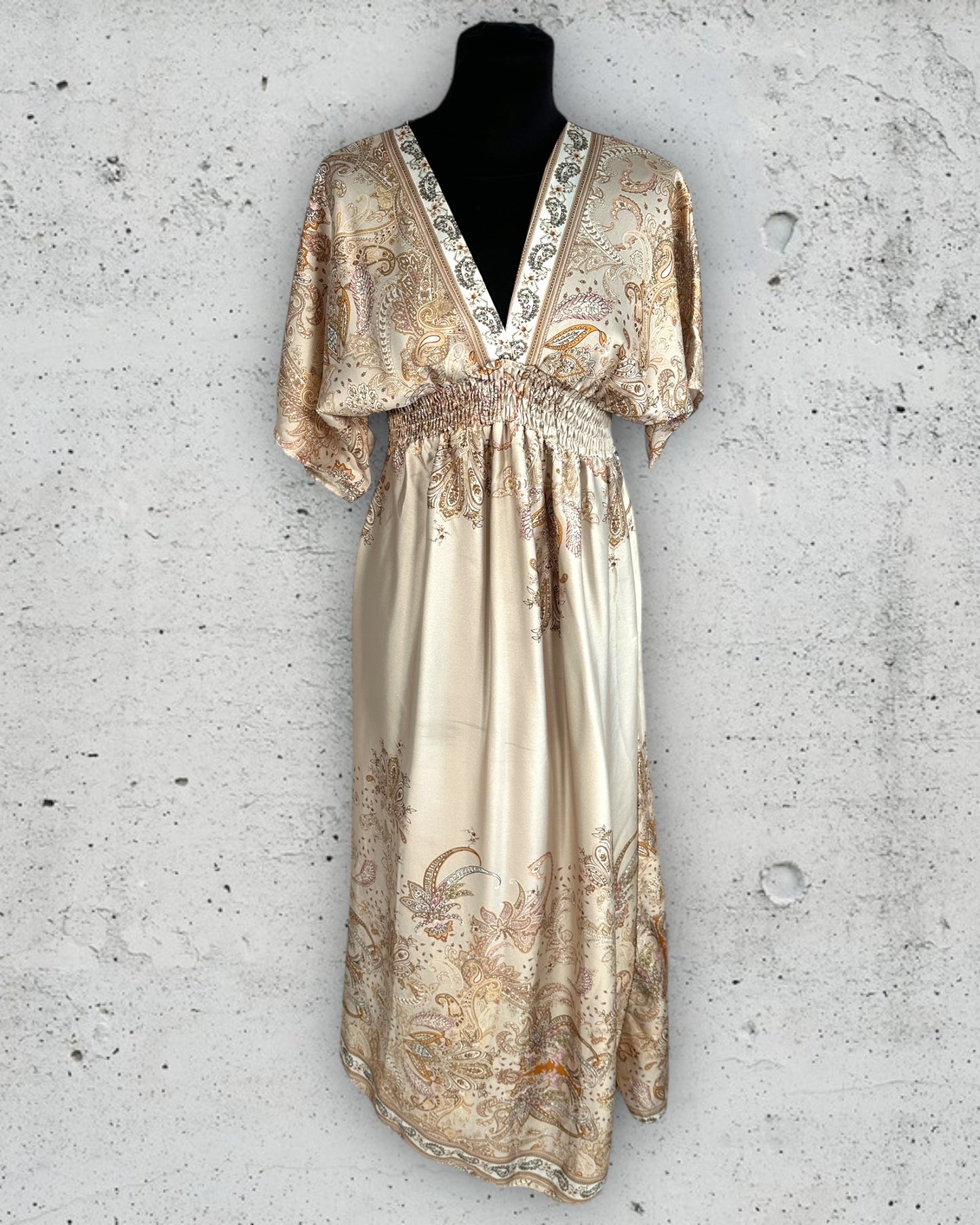 Robe New Collection ( Taille Unique )