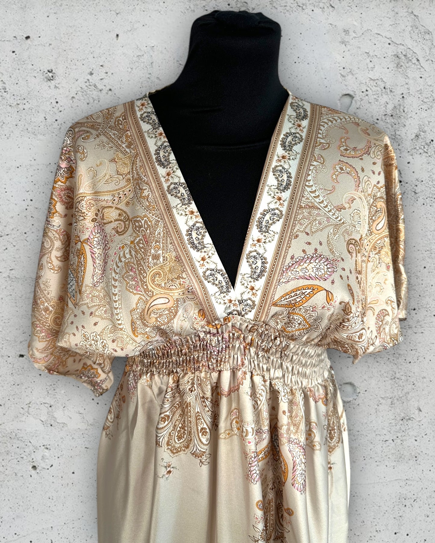 Robe New Collection ( Taille Unique )