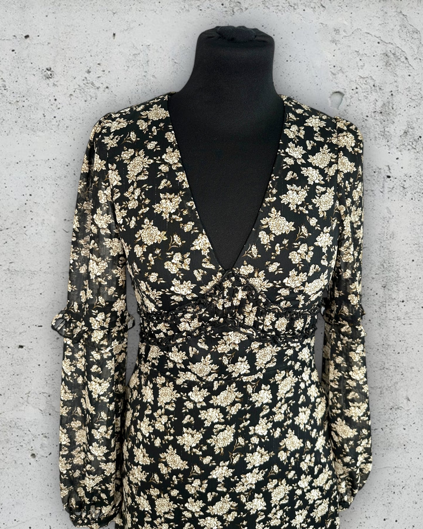 Robe Zara ( XS / 34 / 6 )