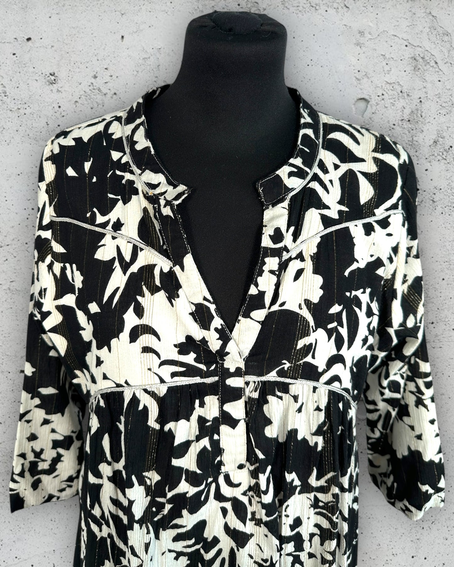 Robe Trend ( L / 40 / 12 )