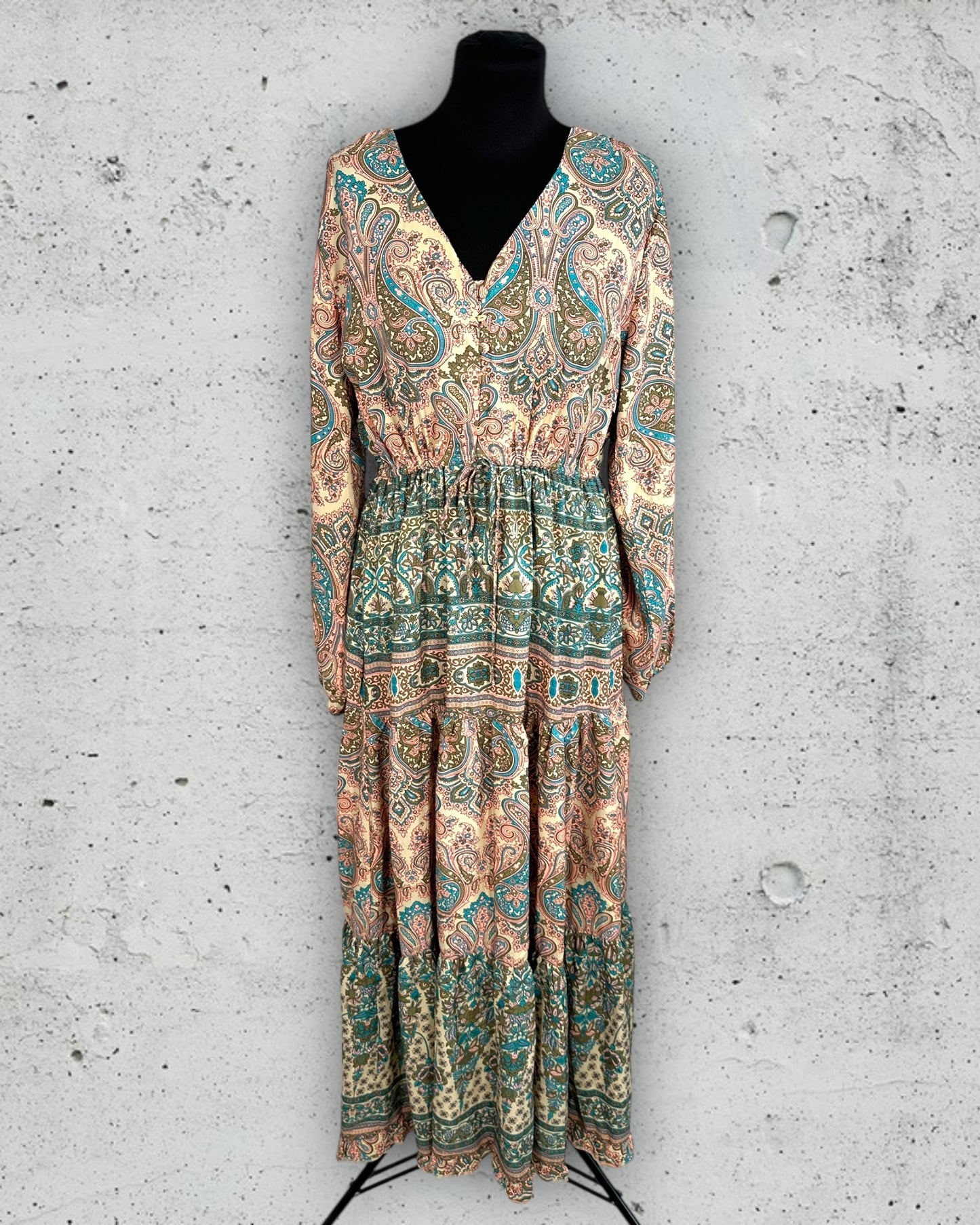 Robe Joli & Jolly ( XL / 42 / 14 )