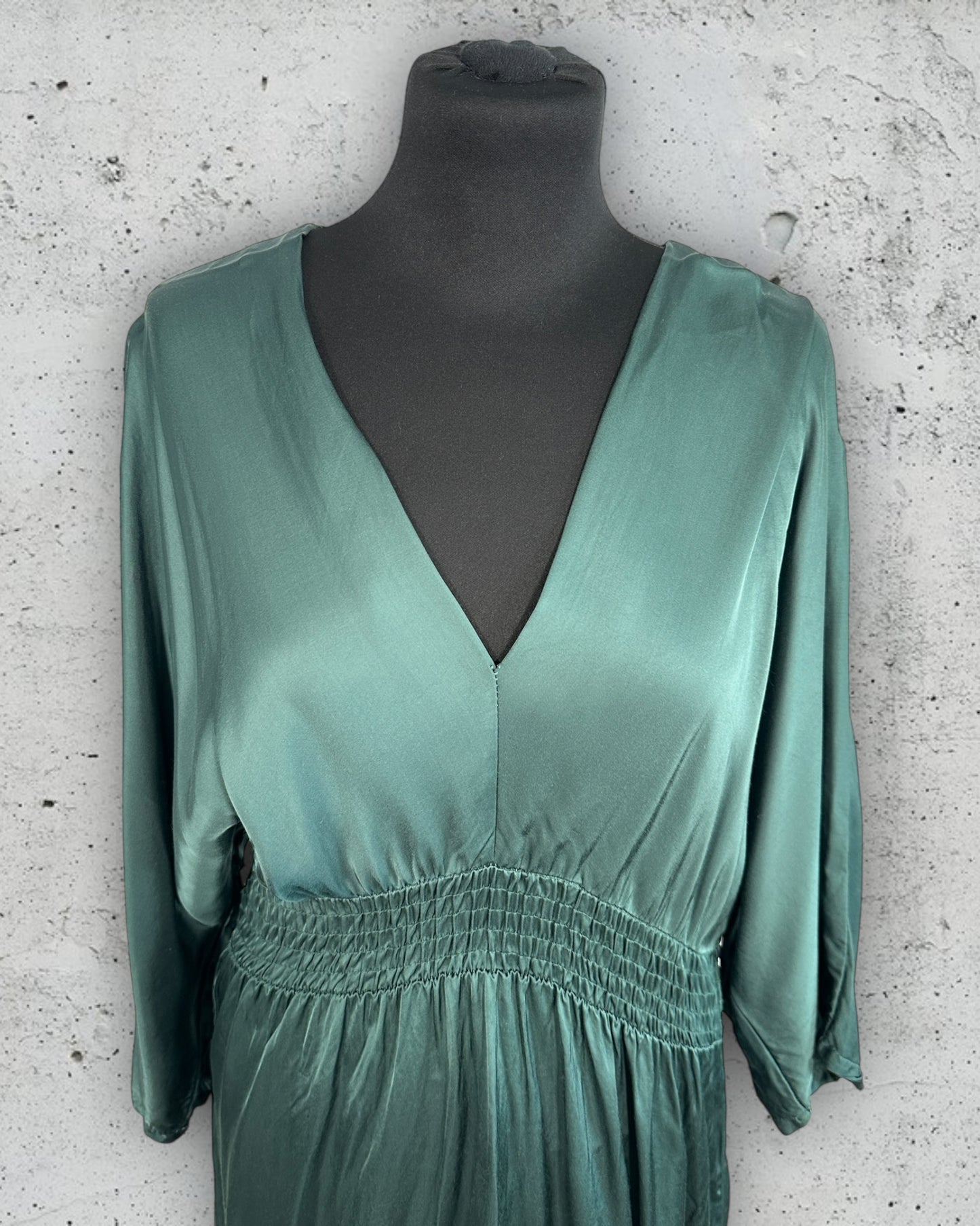 Robe Garconne ( Taille Unique )