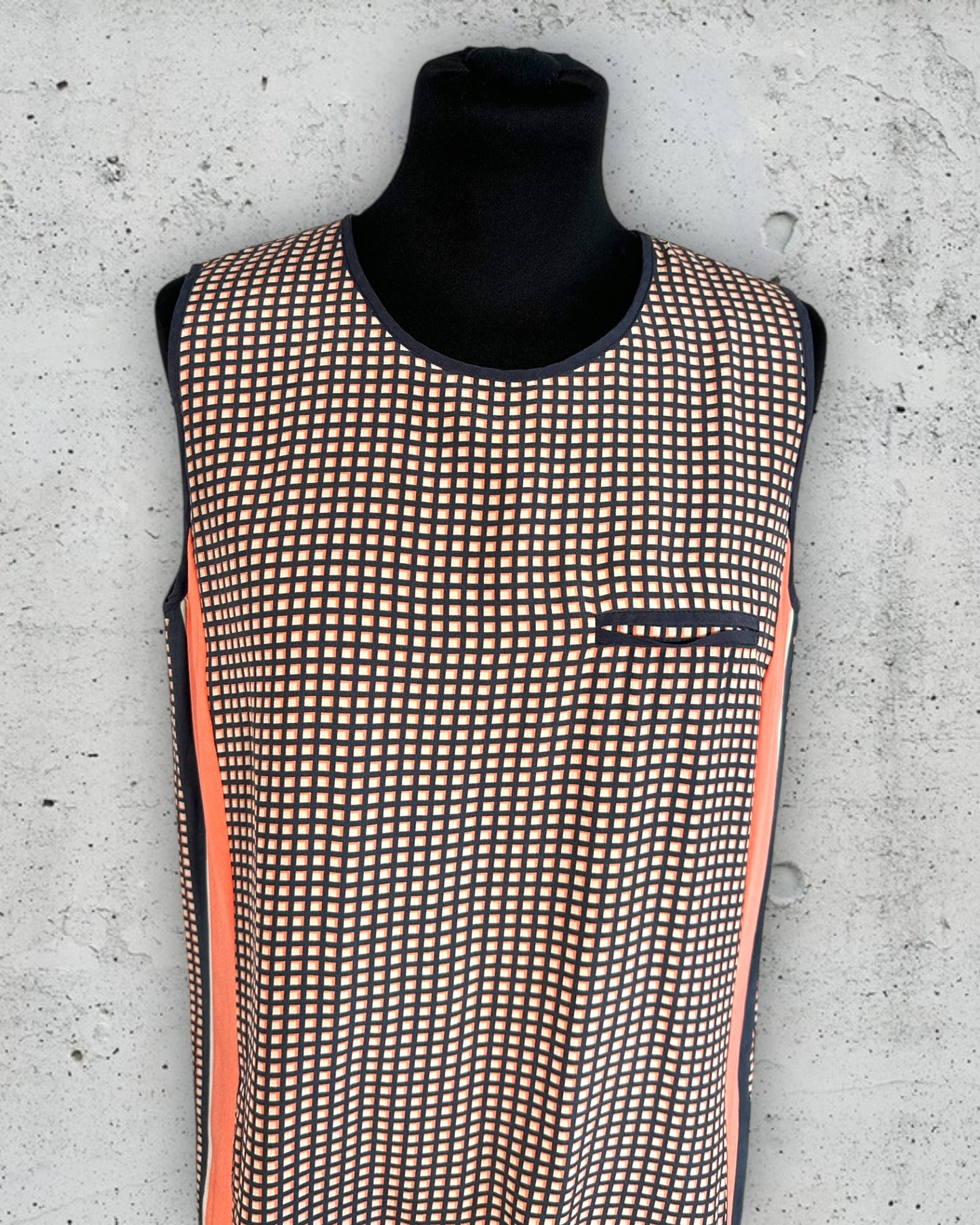 Robe Essentiel Antwerp ( L / 40 / 12 )