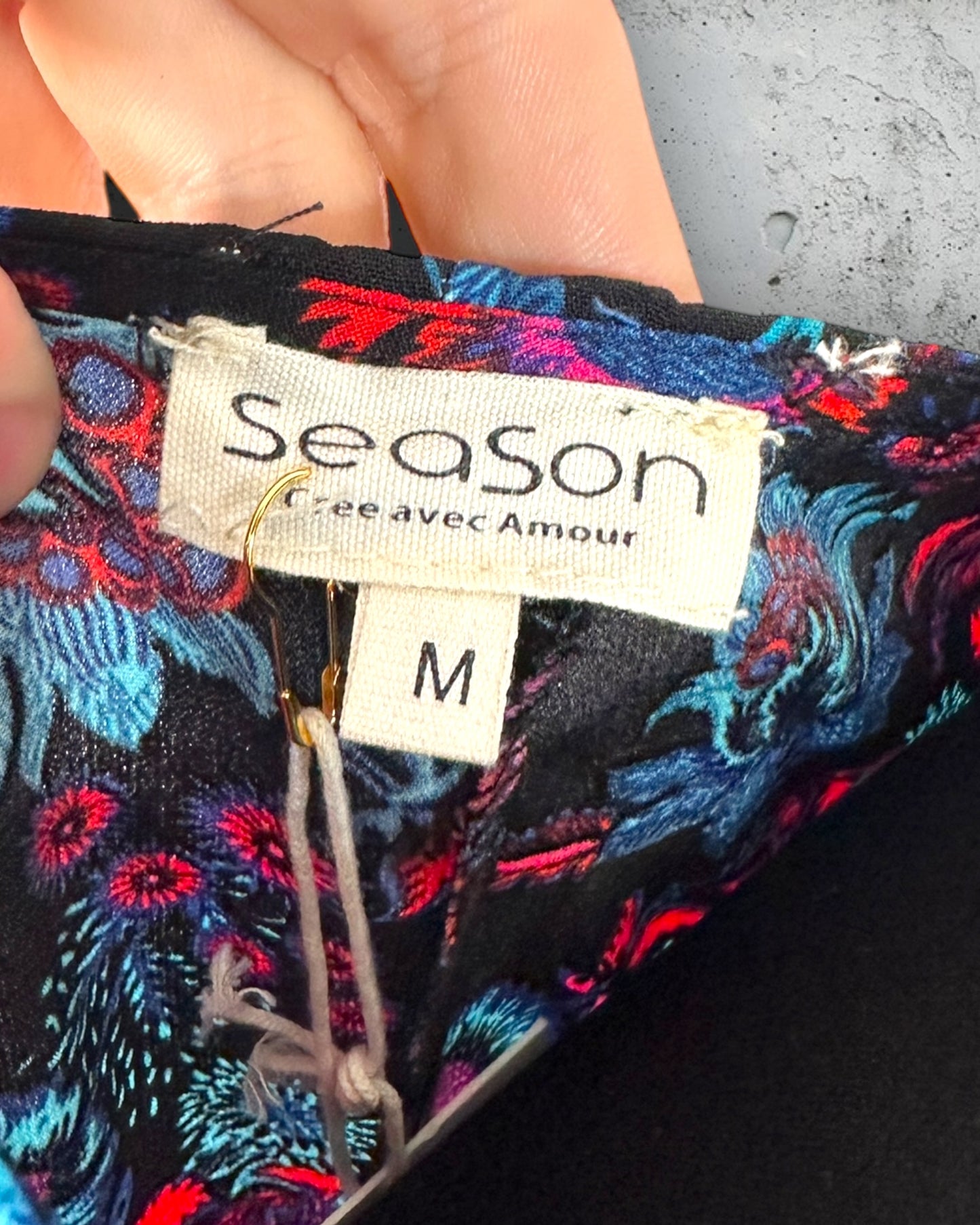 Robe Season ( M / 38 / 10 )