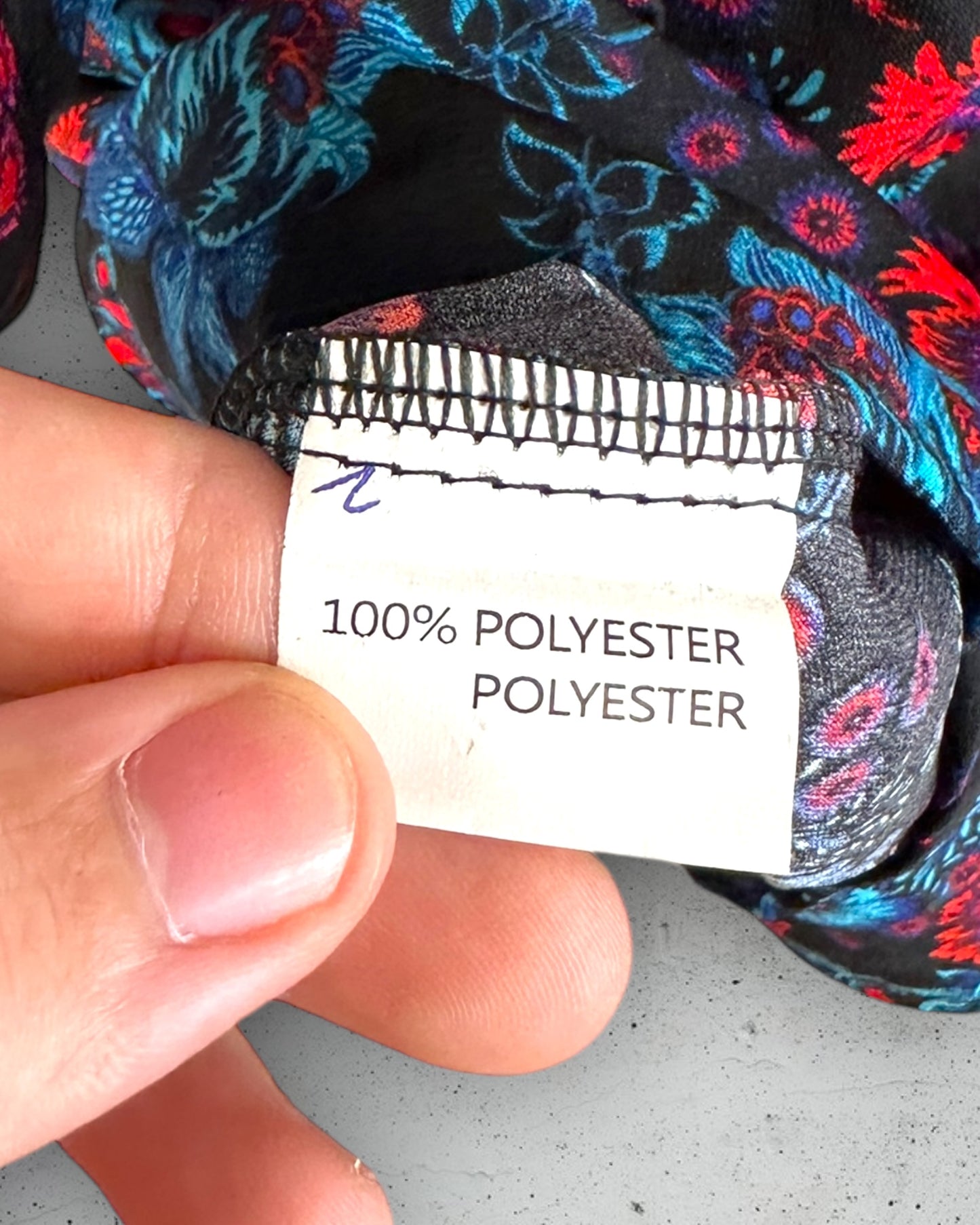 Robe Season ( M / 38 / 10 )