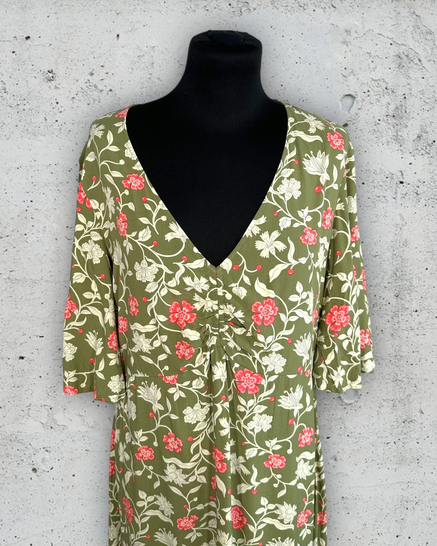 Robe Mango ( L / 40 / 12 )