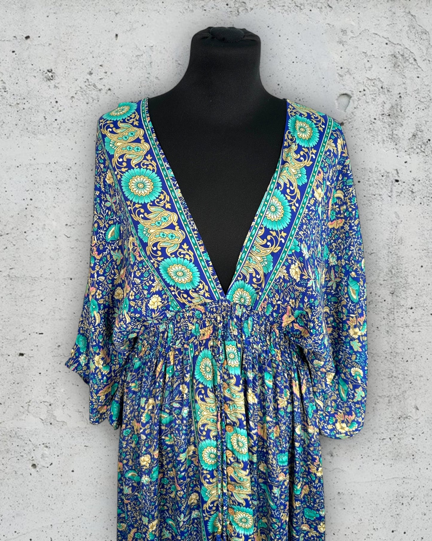 Robe Boutique Parisienne ( Taille Unique )