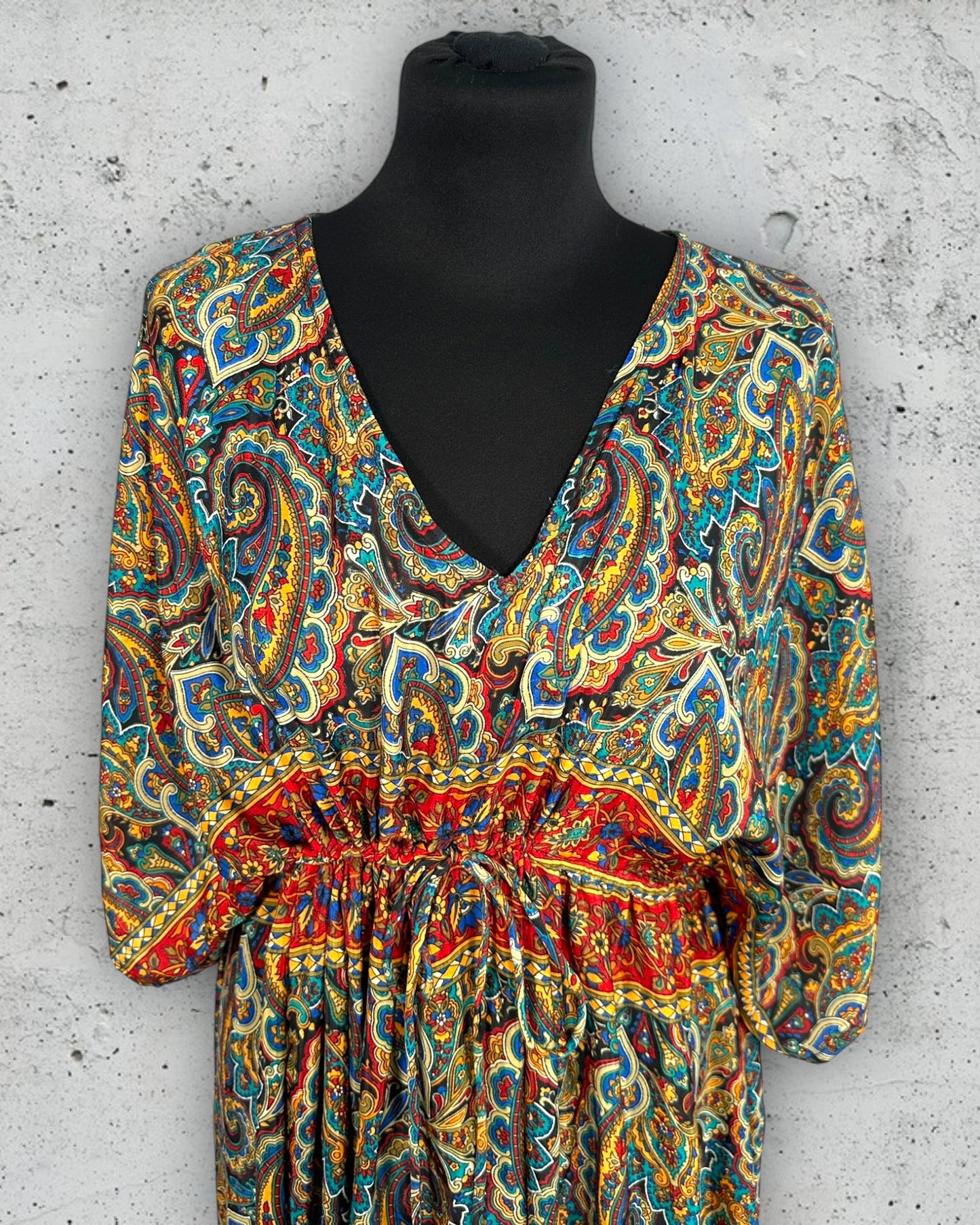 Robe Boutique Parisienne ( Taille Unique )