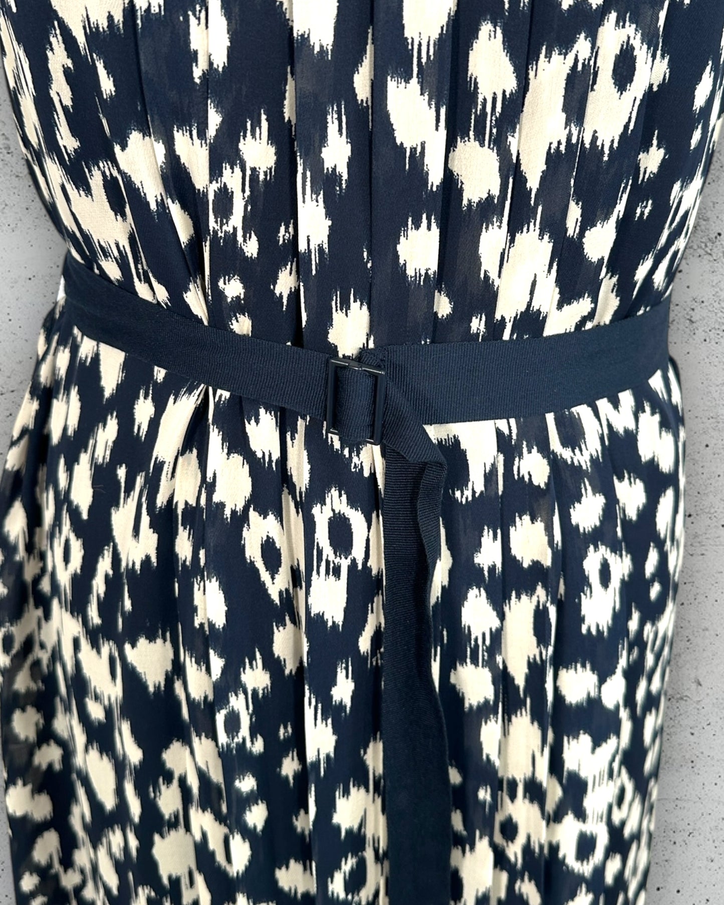 Robe Gap ( XL / 42 / 14 )